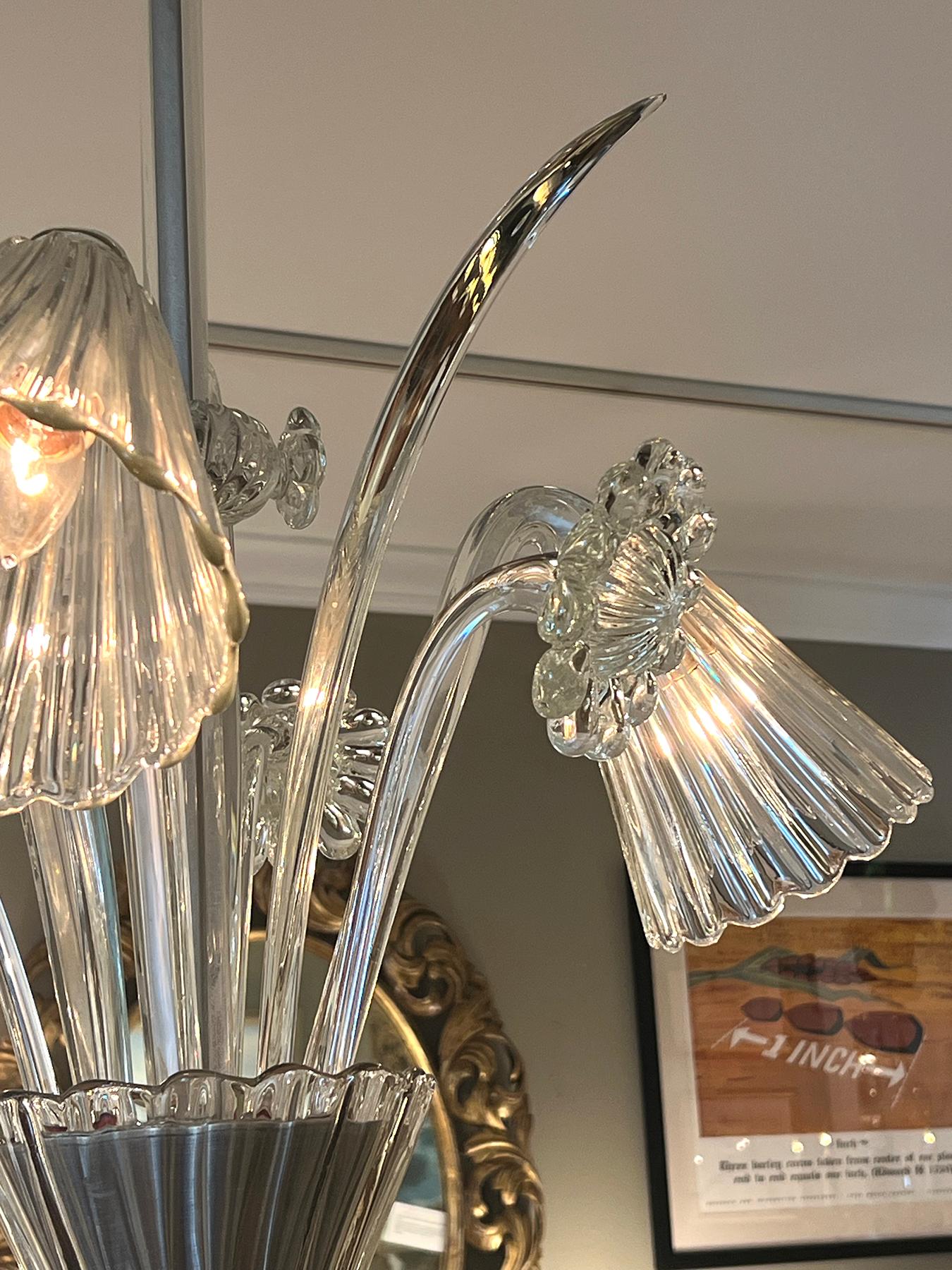 Venini Lampadario a tre luci in vetro trasparente italiano di Murano anni '50 in vendita 4