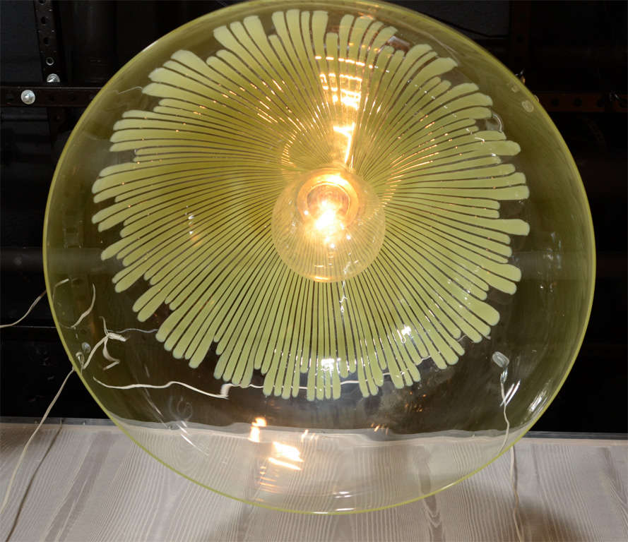 Venini Large Glass Dome Pendant Light by Ludovico Diaz de Santillana In Good Condition For Sale In New York, NY