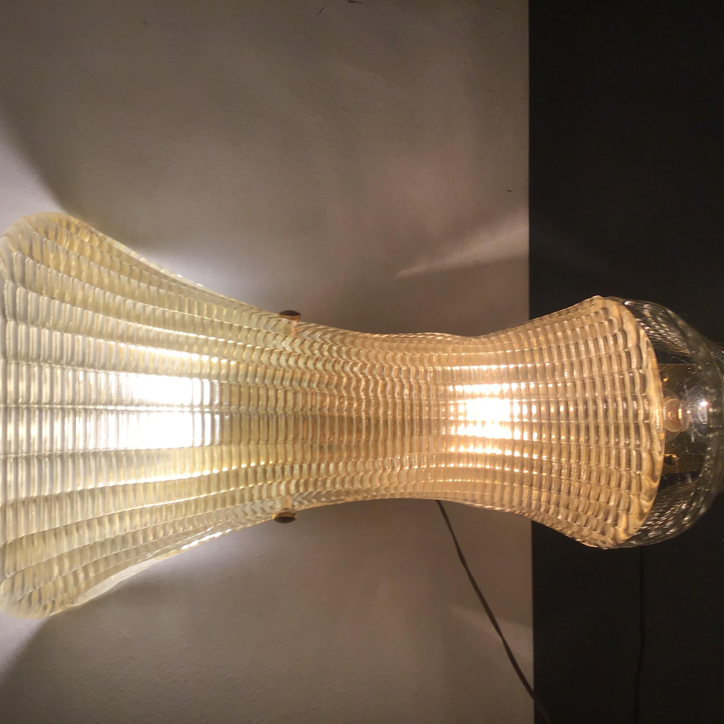 VENINI Large Sconce Gold Murano Glass Brass 1950 Italy  For Sale 6