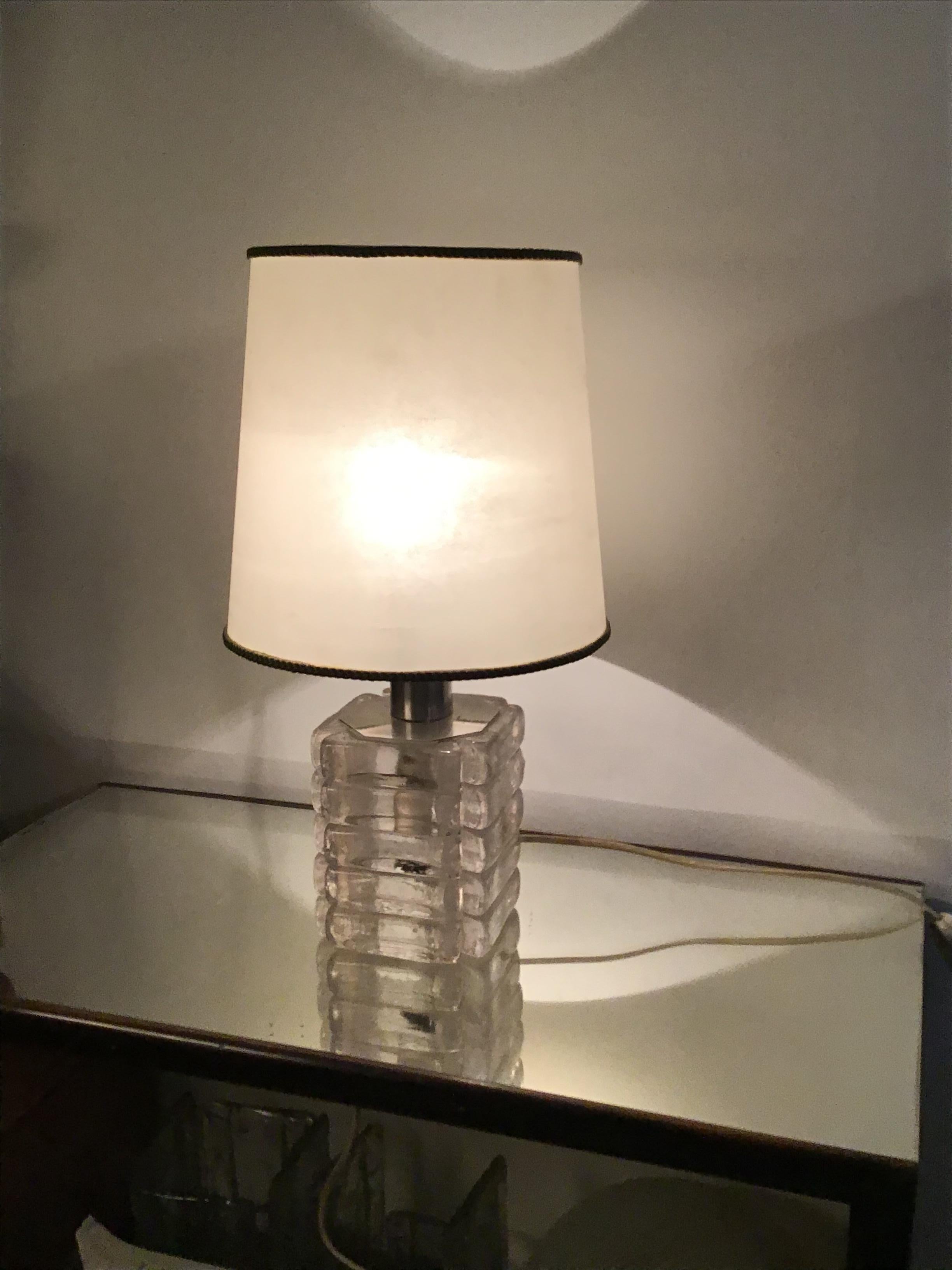 Autre Lampe de bureau Venini Mazzega en verre de Murano et métal crème, 1965, Italie en vente