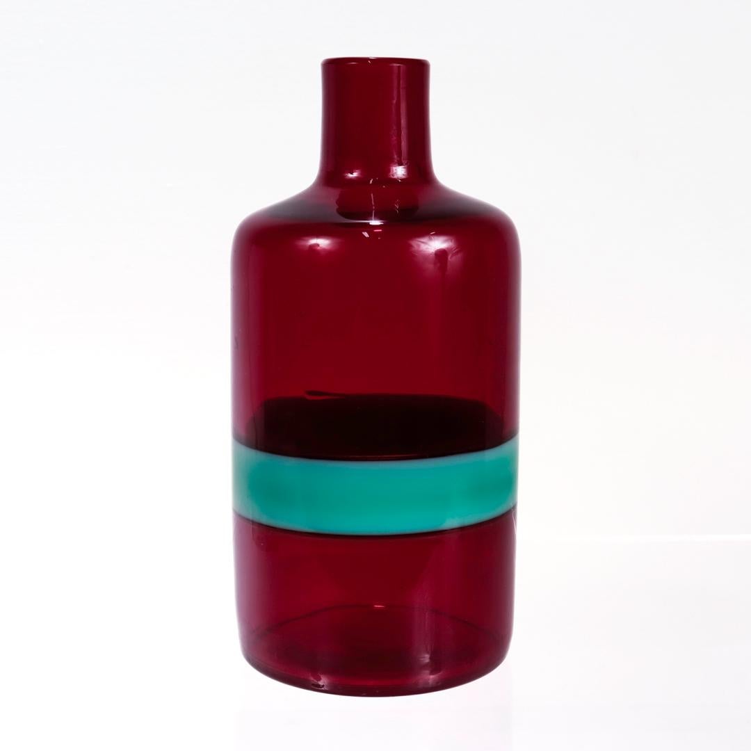 Venini Mid-Century Italian Art Glass Bottle a Fasce Orizzontali by Bianconi In Good Condition For Sale In Philadelphia, PA