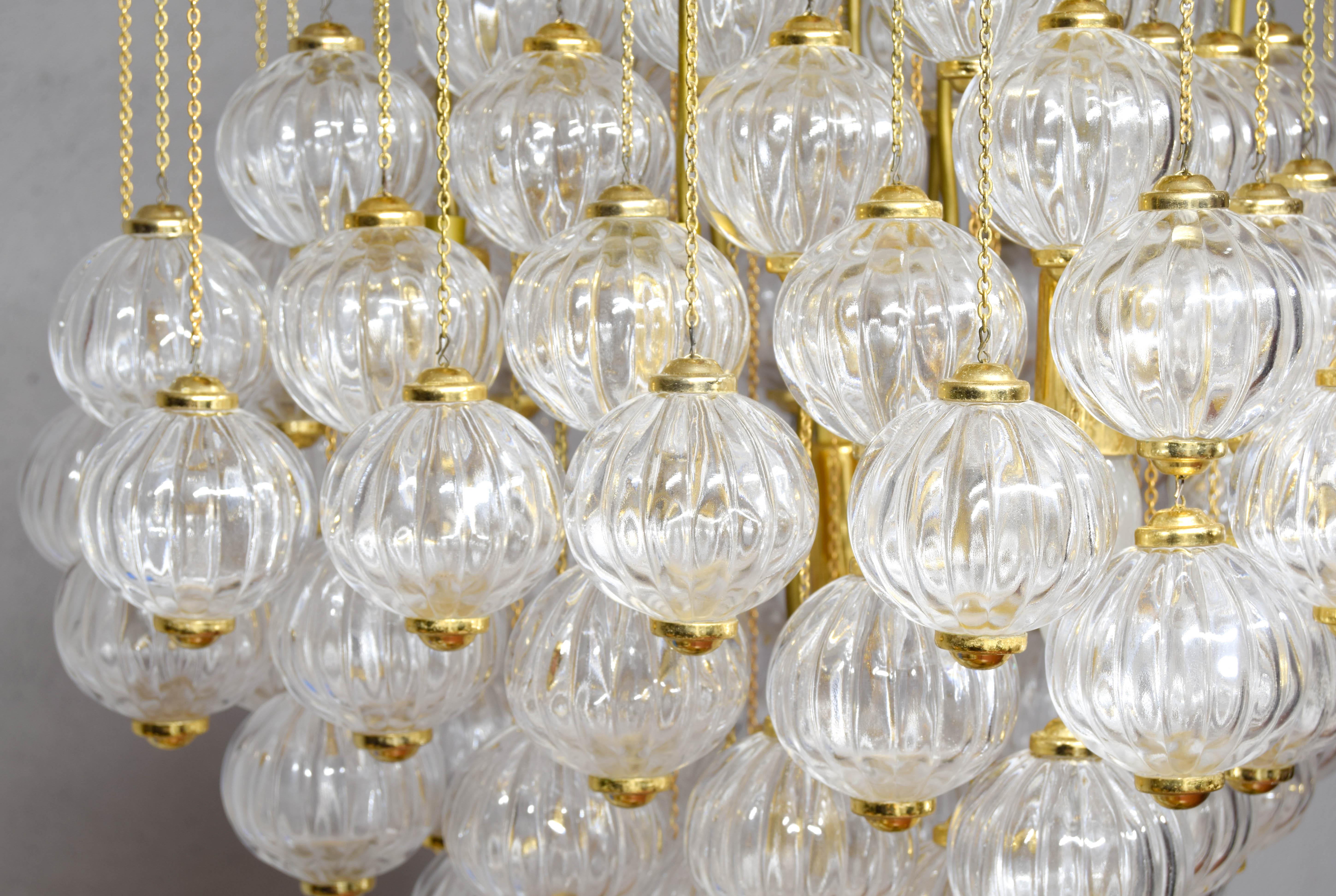 Venini Midcentury Italian Flushmount Murano Glass Bubbles and Brass Chandelier For Sale 7