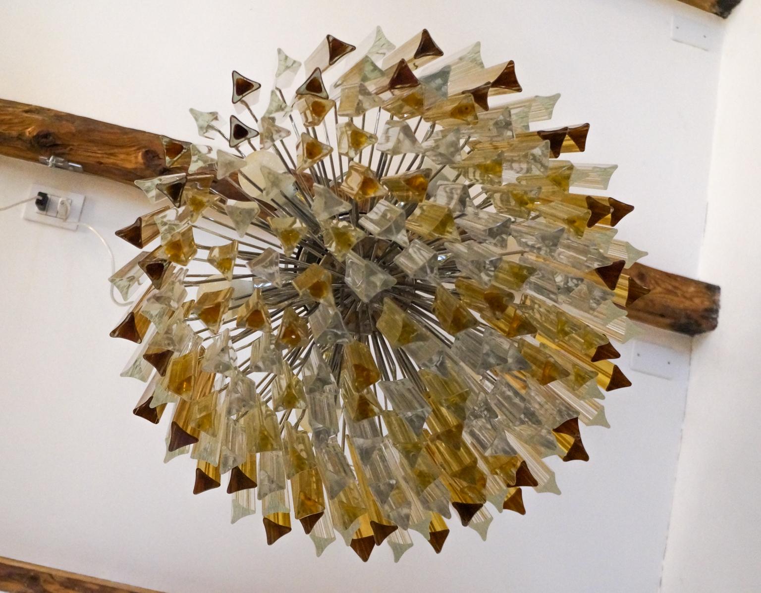 Venini Mid-Century Modern Crystal Amber Murano Glass Triedri Chandelier, 1984s im Angebot 9