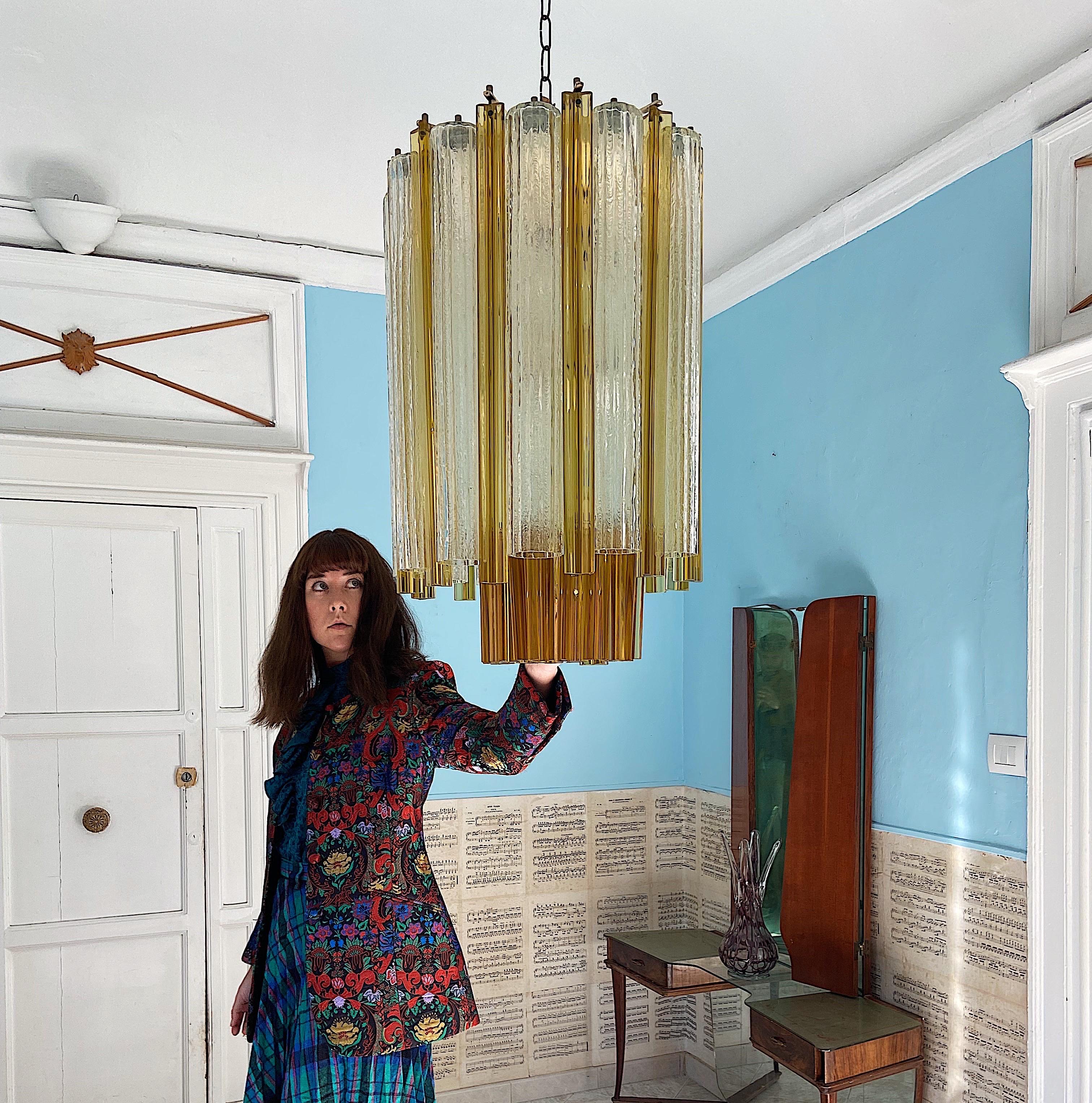 Venini Mid-Century Modern Murano Glass chandelier For Sale 4