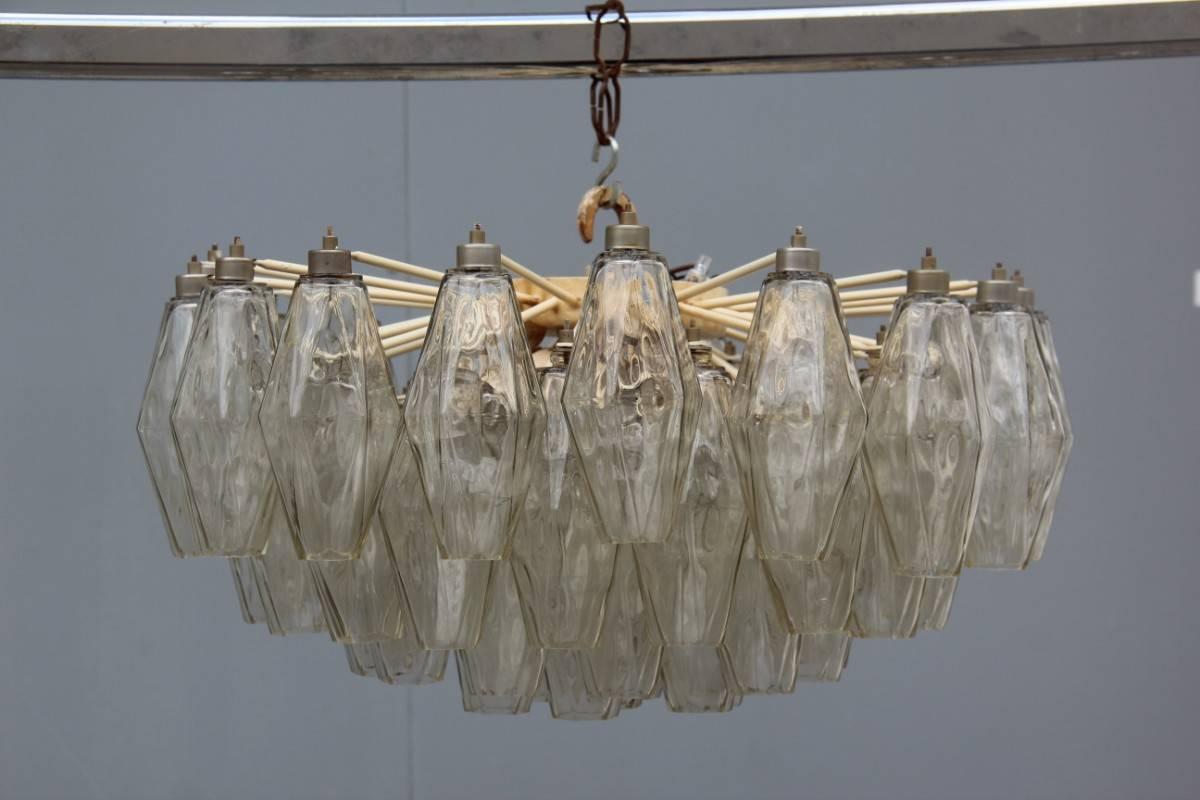 Italian midcentury chandelier Poliedri Carlo Scarpa for Venini 1950s, six bulbs E27, light gray color.