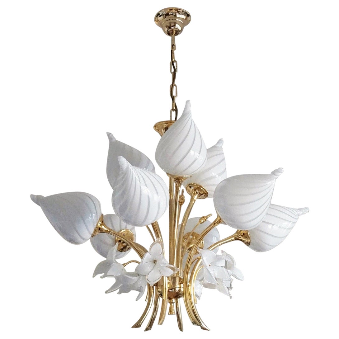 Venini Lampadario a nove luci con bouquet in vetro di Murano del Medioevo, Italia, anni '60