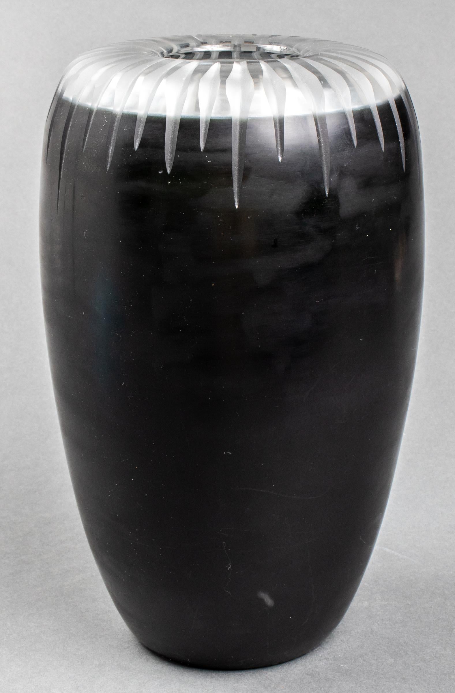 Venini modern art glass vase, 1997, ombre dark green ground, signed and dated 