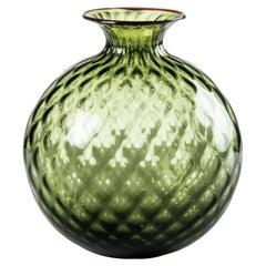 Venini Monofiore Balloton, große Vase aus elfenbeingrünem, rotem Muranoglas