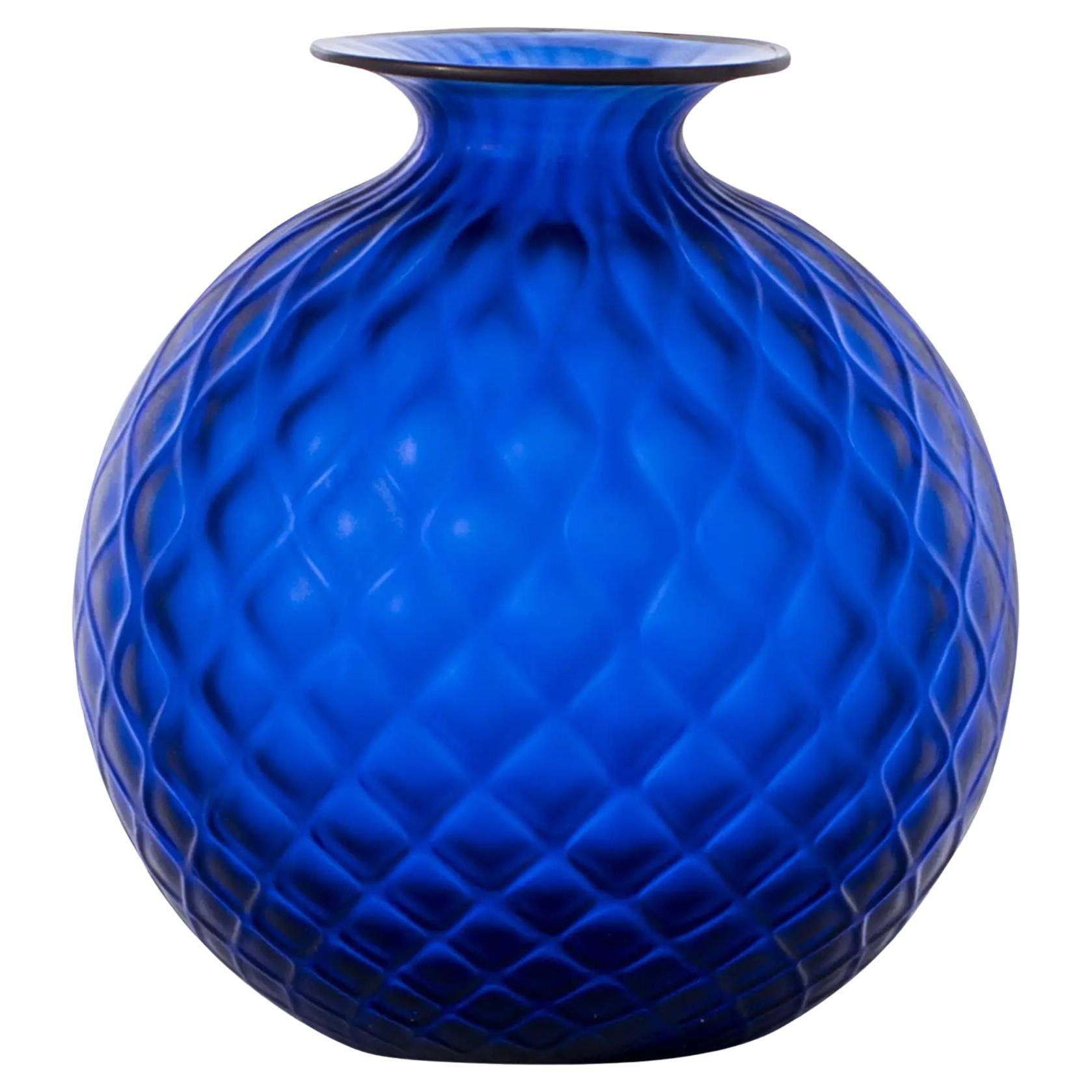 Venini Monofiori Balloton 100.18 Medium Sapphire - Glass Vase - Damiani