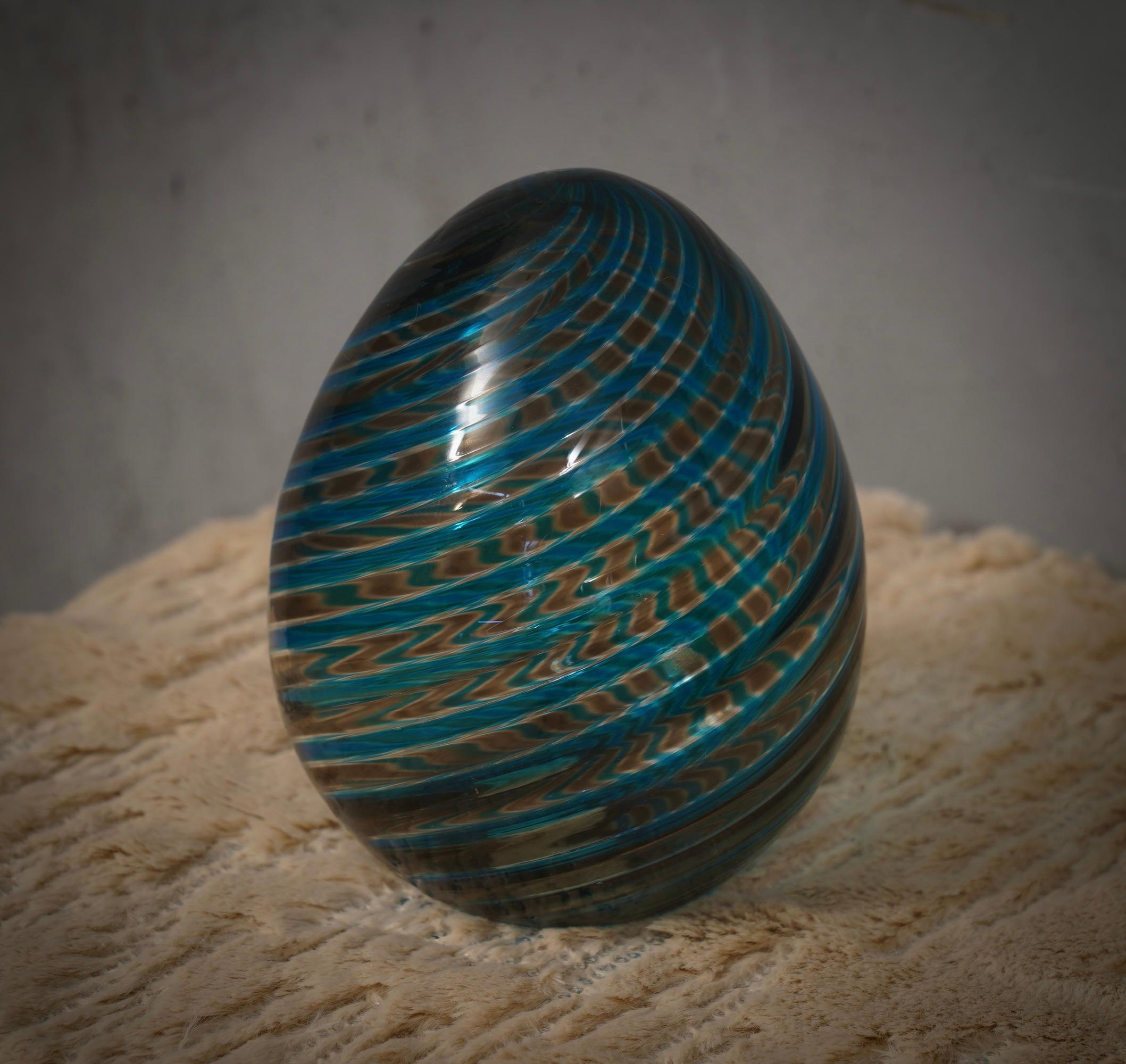 Huevo de cristal de Murano Venini Serie ConfArtigianato 50°, 1997 en venta 1