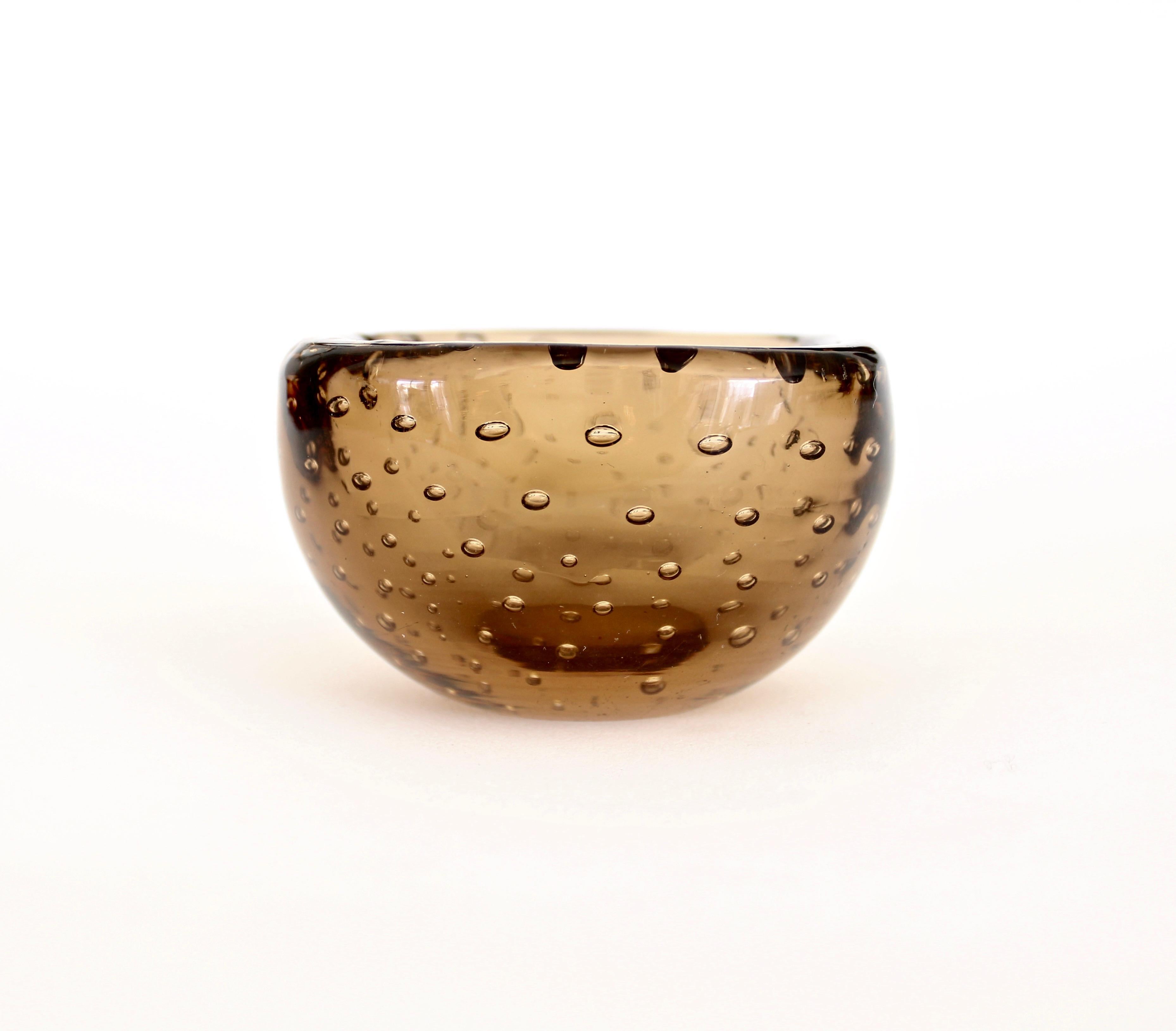 Carlo Scarpa for Venini Murano Bulicante Small Bowl Amber Glass  In Good Condition In Chicago, IL
