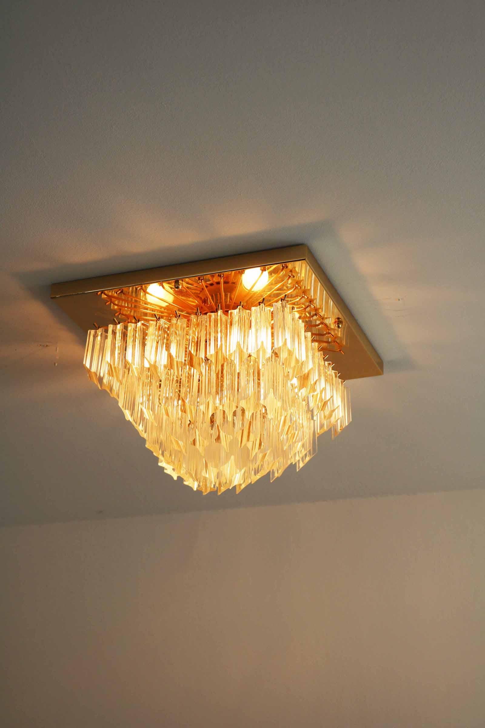 Venini Murano Chandelier, 1970s  In Good Condition For Sale In Berlin, BE