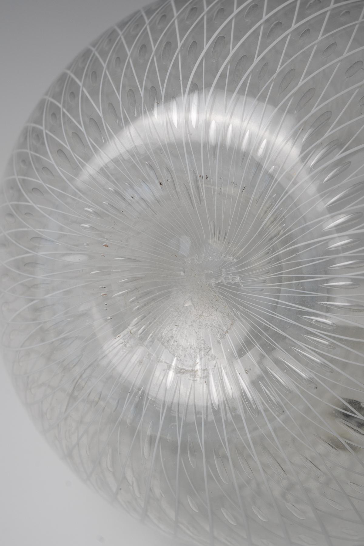 Vaso in vetro artistico filigranato di Venini Murano, firmato e Labe In condizioni buone in vendita a Zurich, CH