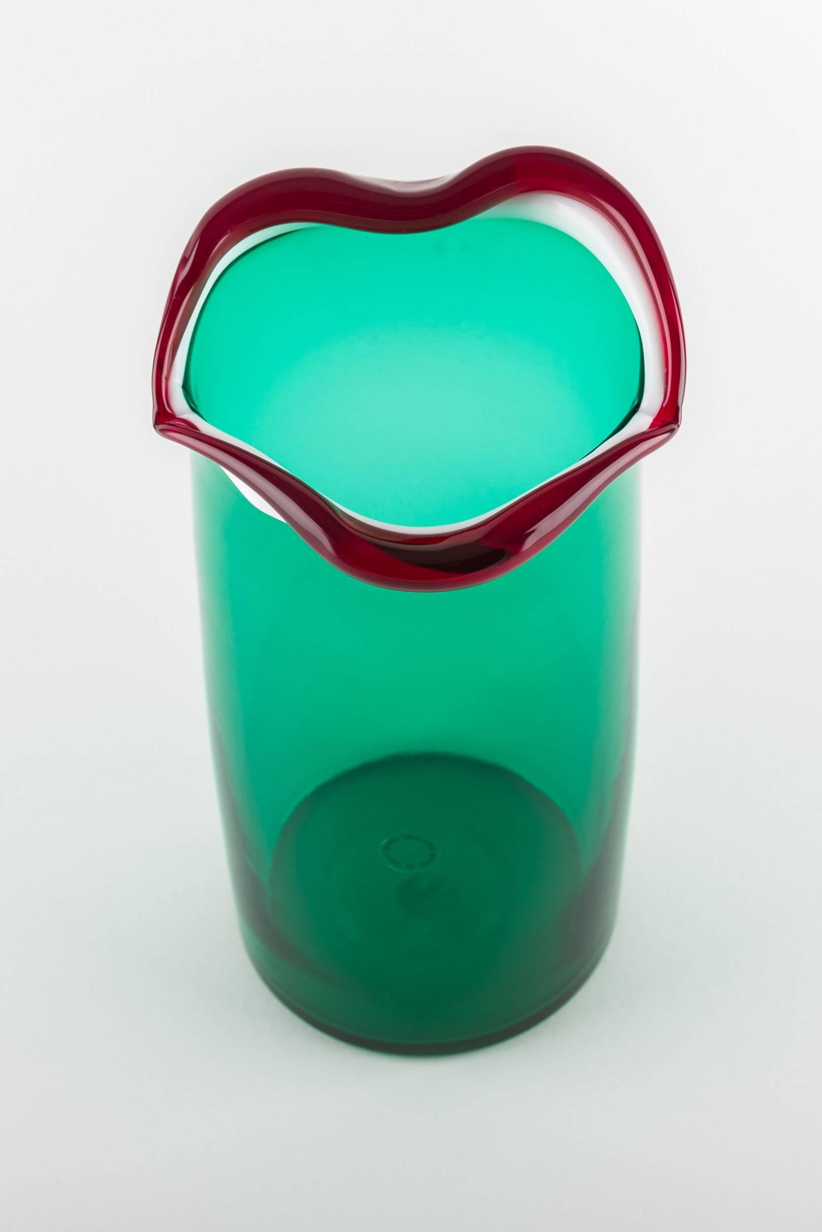 Italian Venini Murano Fulvio Bianconi Sorriso 'Smile' Mouth Blown Vase, Green Color