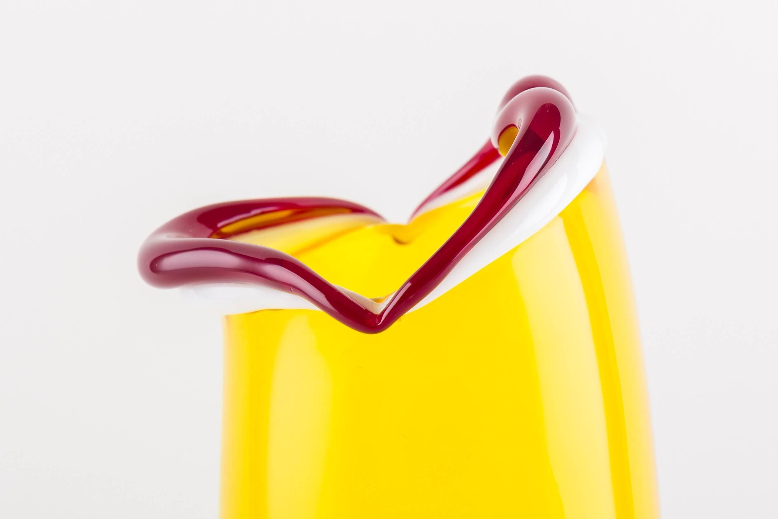 Italian Venini Murano Fulvio Bianconi Sorriso 'Smile' Mouth Blown Vase, Yellow Color
