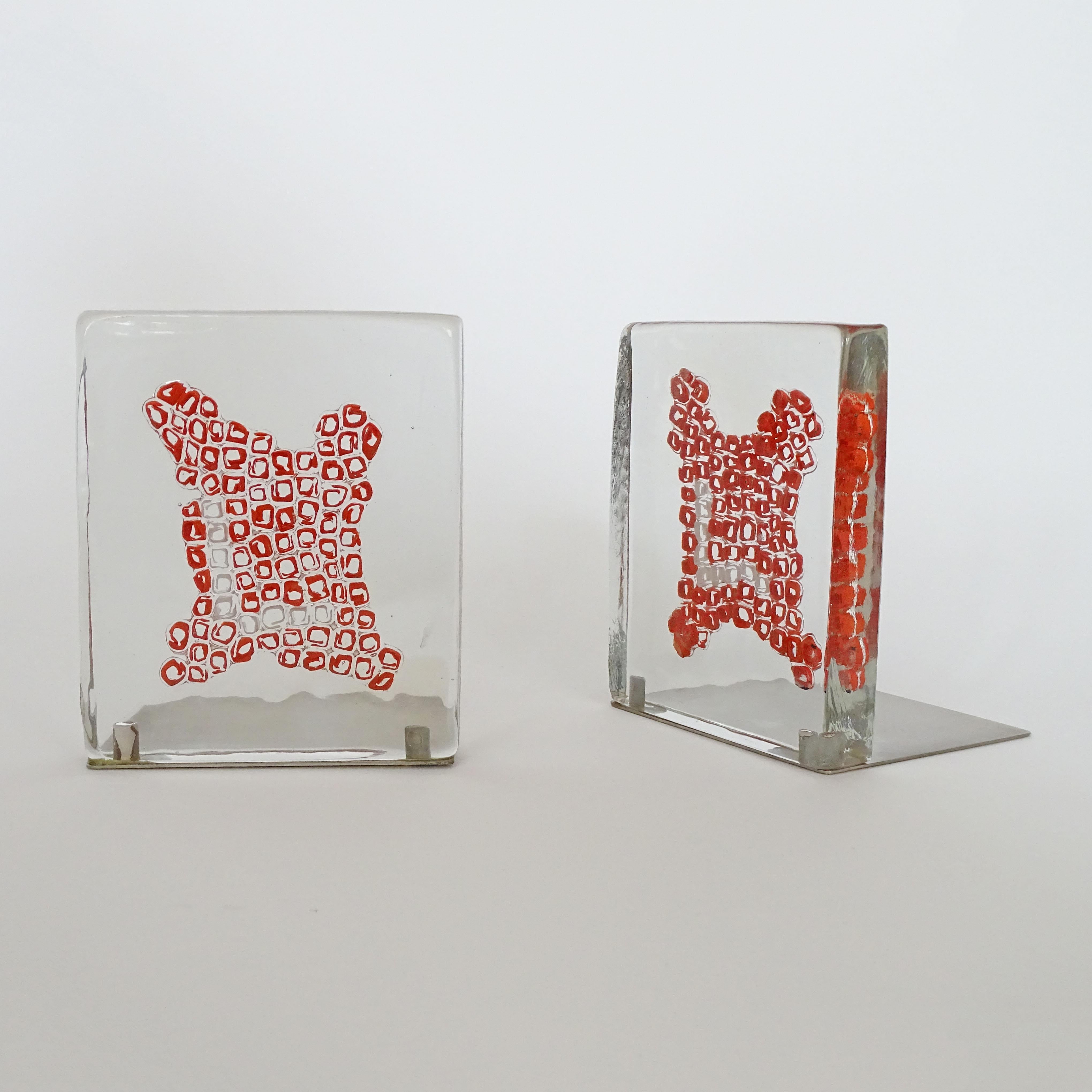 Venini Murano Glass Book Ends with Red and White Murrine, Italy 1969
Reference: Catalogo Ragionato Venini