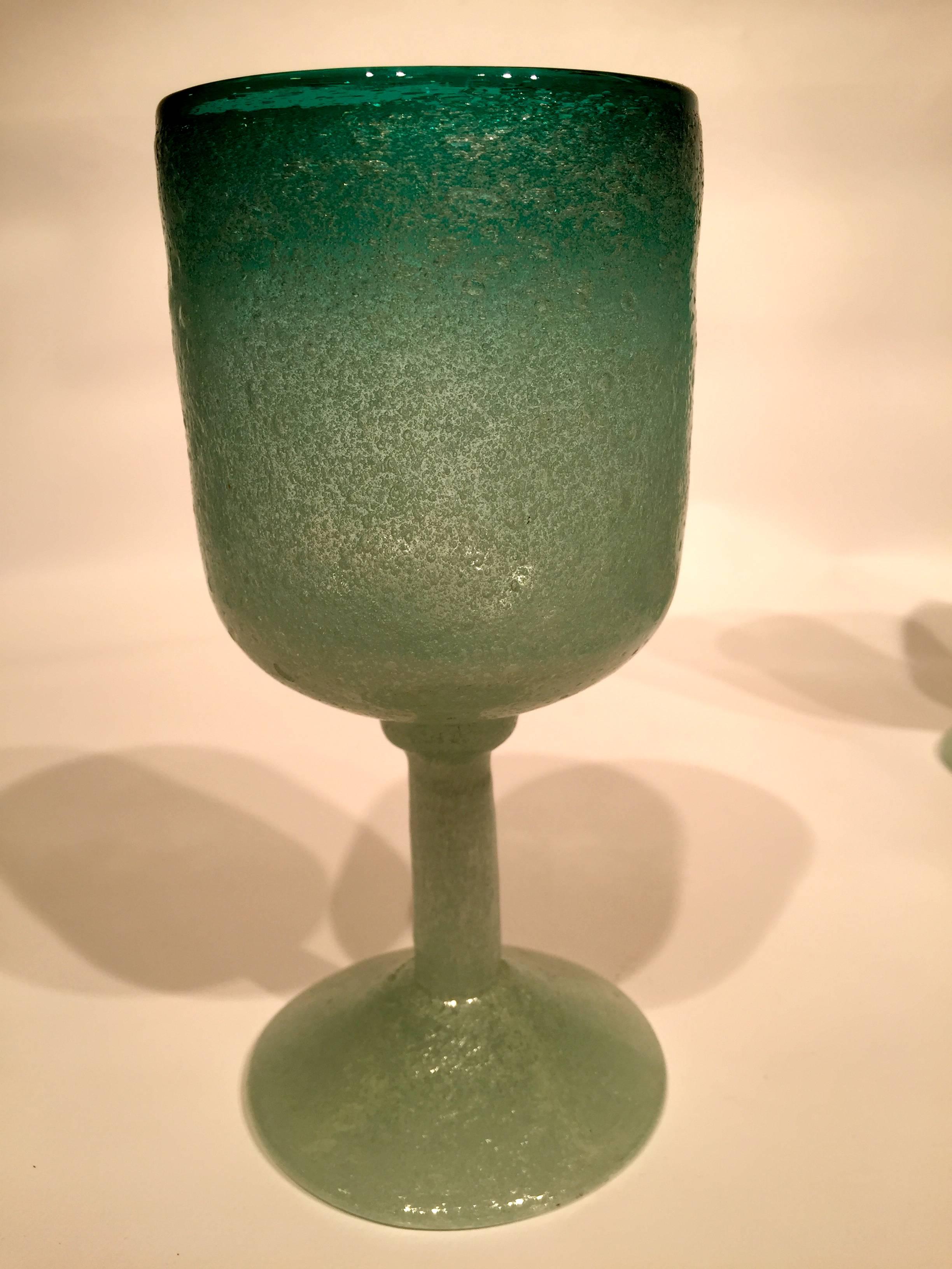 Italian VENINI Murano Glass by Napoleone Martinuzzi Set of Eight Green Glass, circa 1930 For Sale