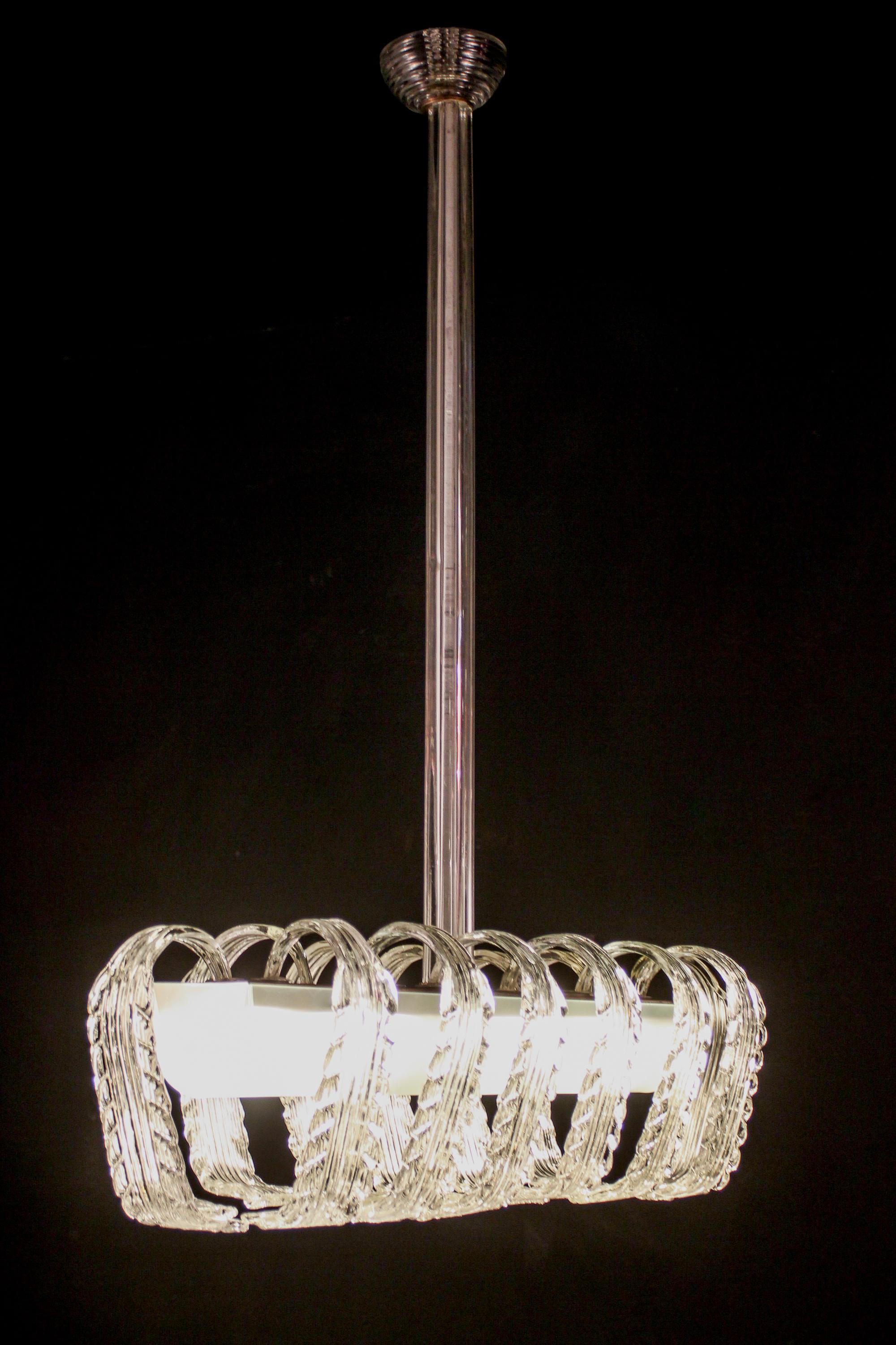 Mid-20th Century Venini Murano Glass Elegant Art Deco Chandelier Attributed to Tommaso Buzzi 1930