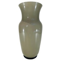 Vase en verre Murano gris, noir et or circa 1950