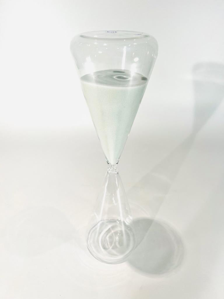 Venini Murano Glas incolor Sanduhr um 1950 (Internationaler Stil) im Angebot