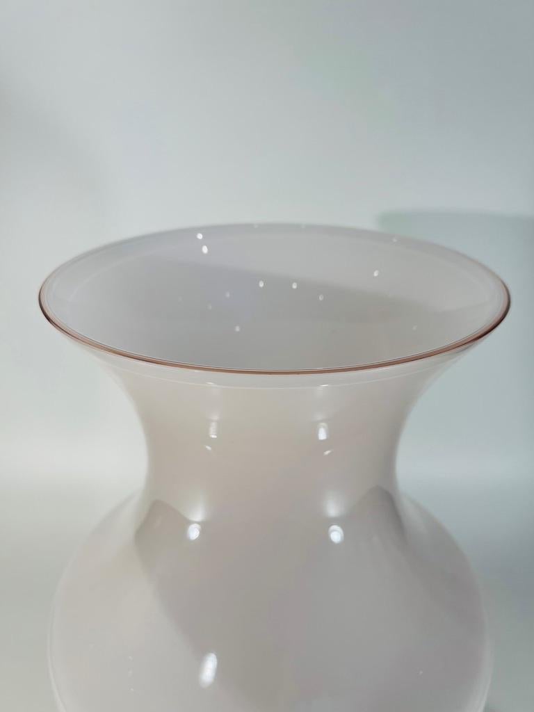 Italian Large Venini Murano Glass Light Coralo 1950 Vase For Sale