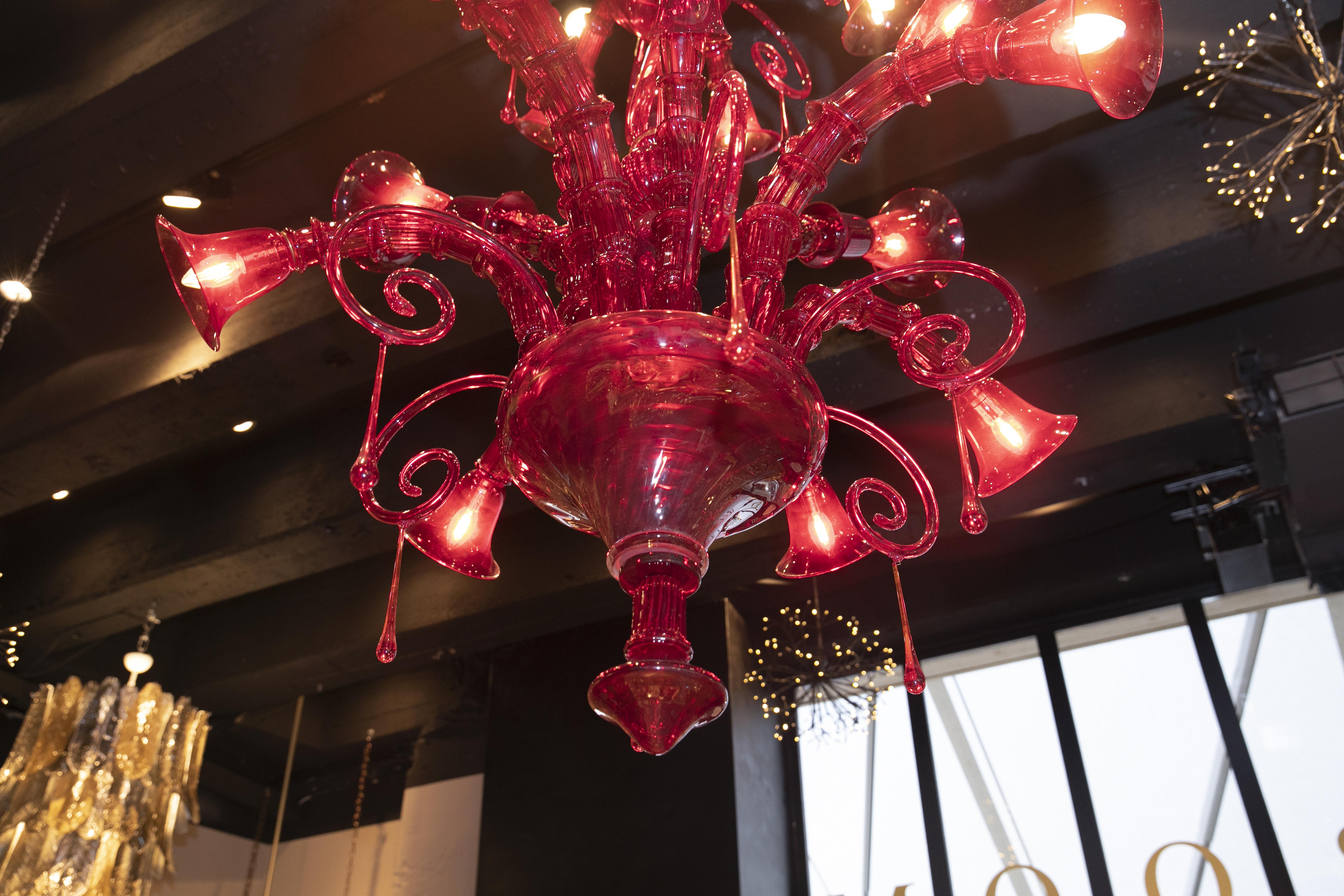 Mid-Century Modern Style Venini Murano Glass Red Chandelier, Made in Italy, 1980s For Sale