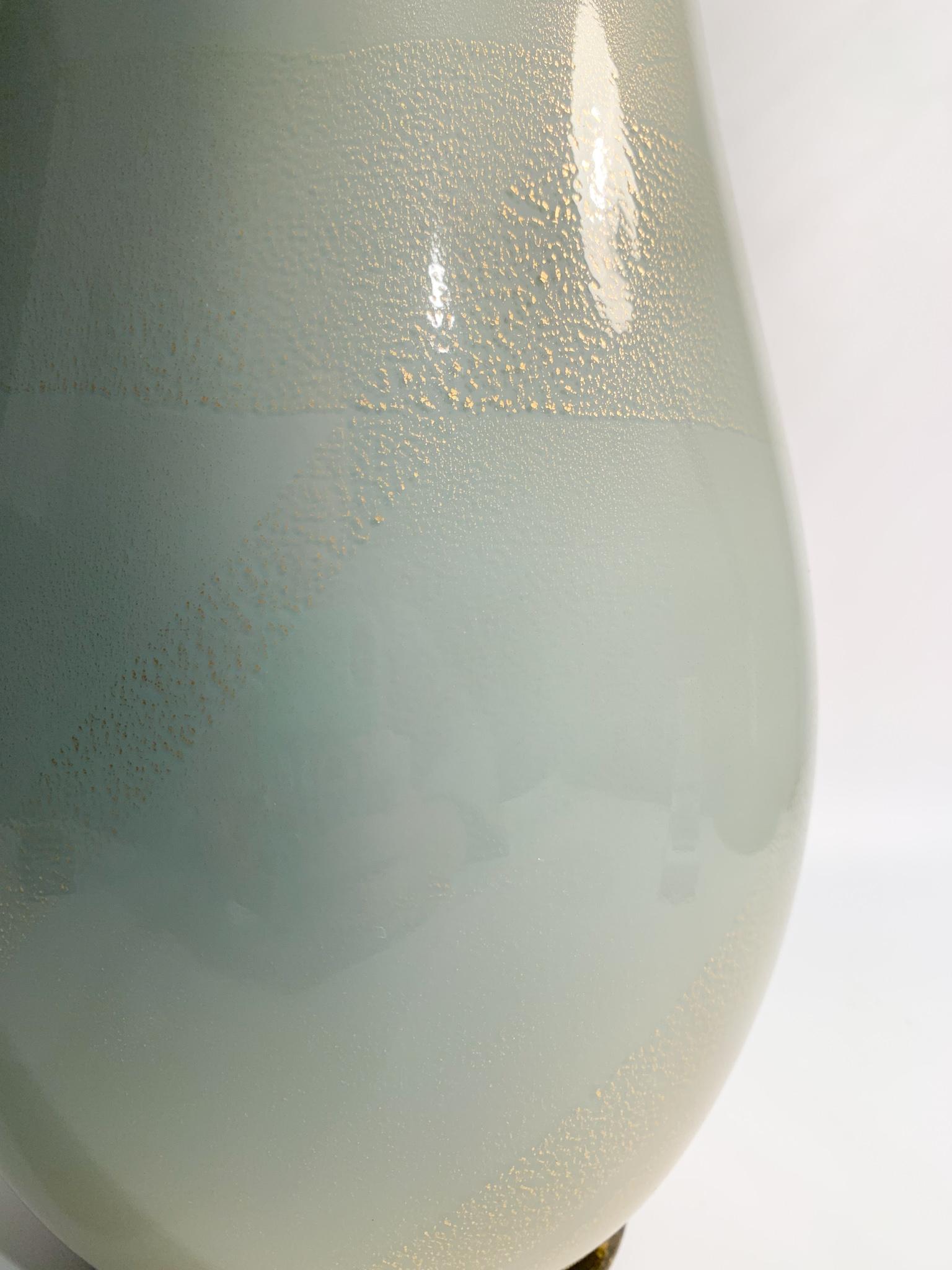 Venini Murano Glass Vase Re-edition of Tomaso Buzzi from 1988 In Good Condition For Sale In Milano, MI
