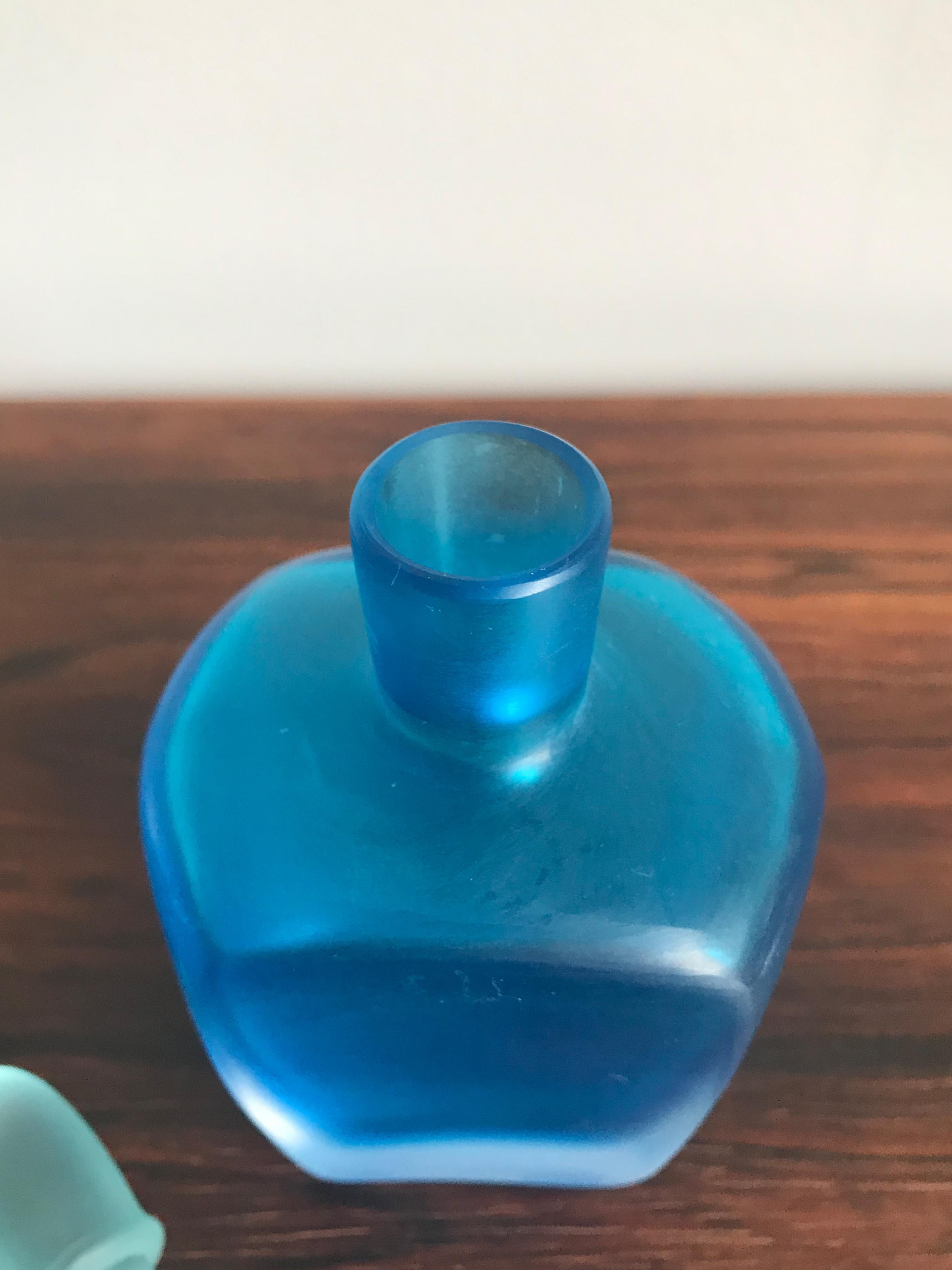 Late 20th Century Venini Murano Italy Blue Glass Bottle Serie “Velati”, 1992