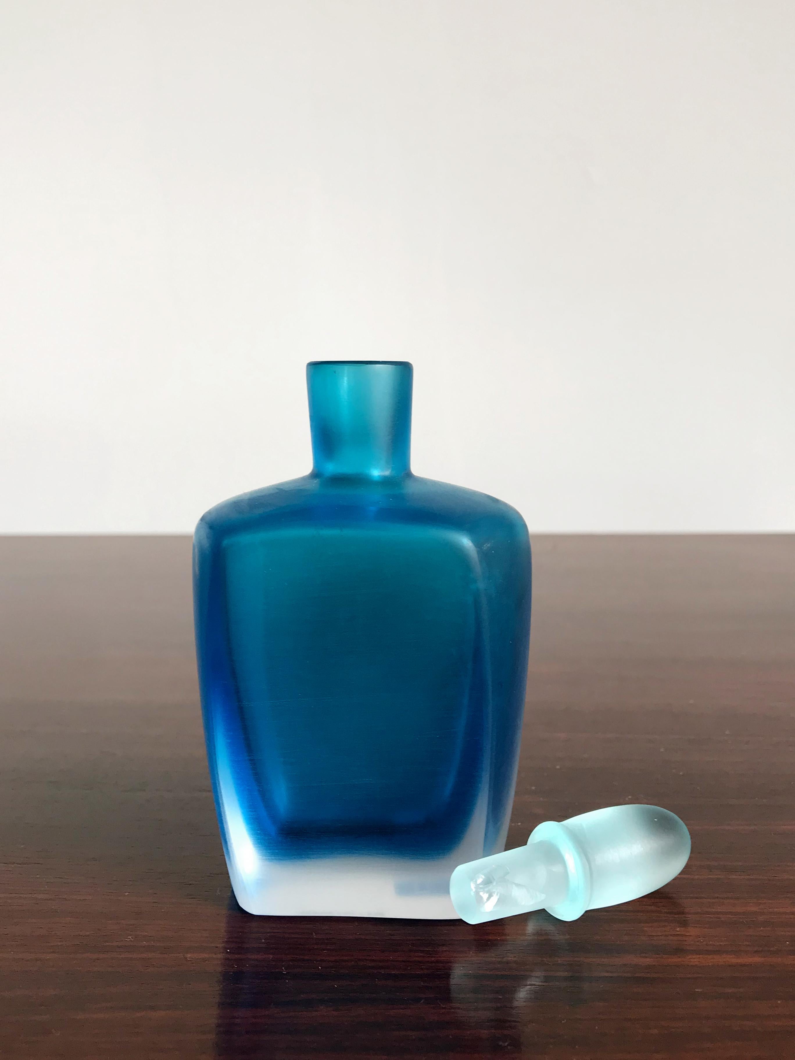 Late 20th Century Venini Murano Italy Glass Blue Bottle Serie “Velati”, 1992 For Sale