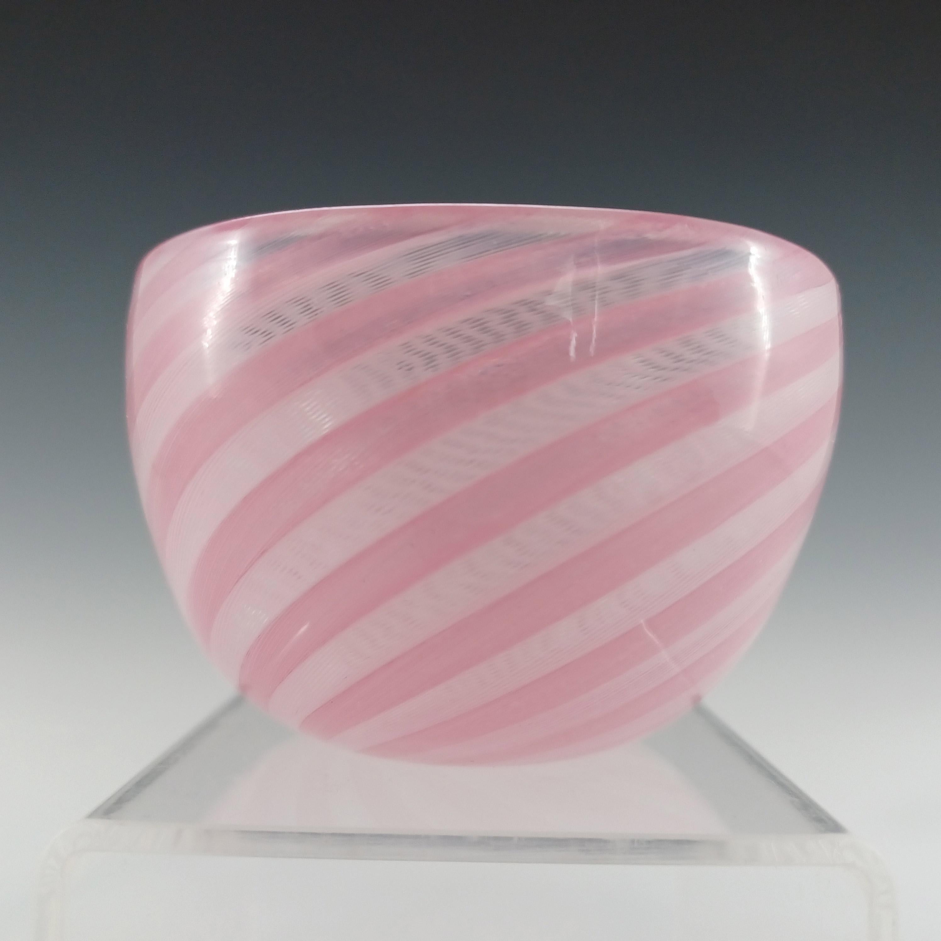 Mid-Century Modern Venini Murano Pink & White Glass Zanfirico Bowl by Carlo Scarpa For Sale