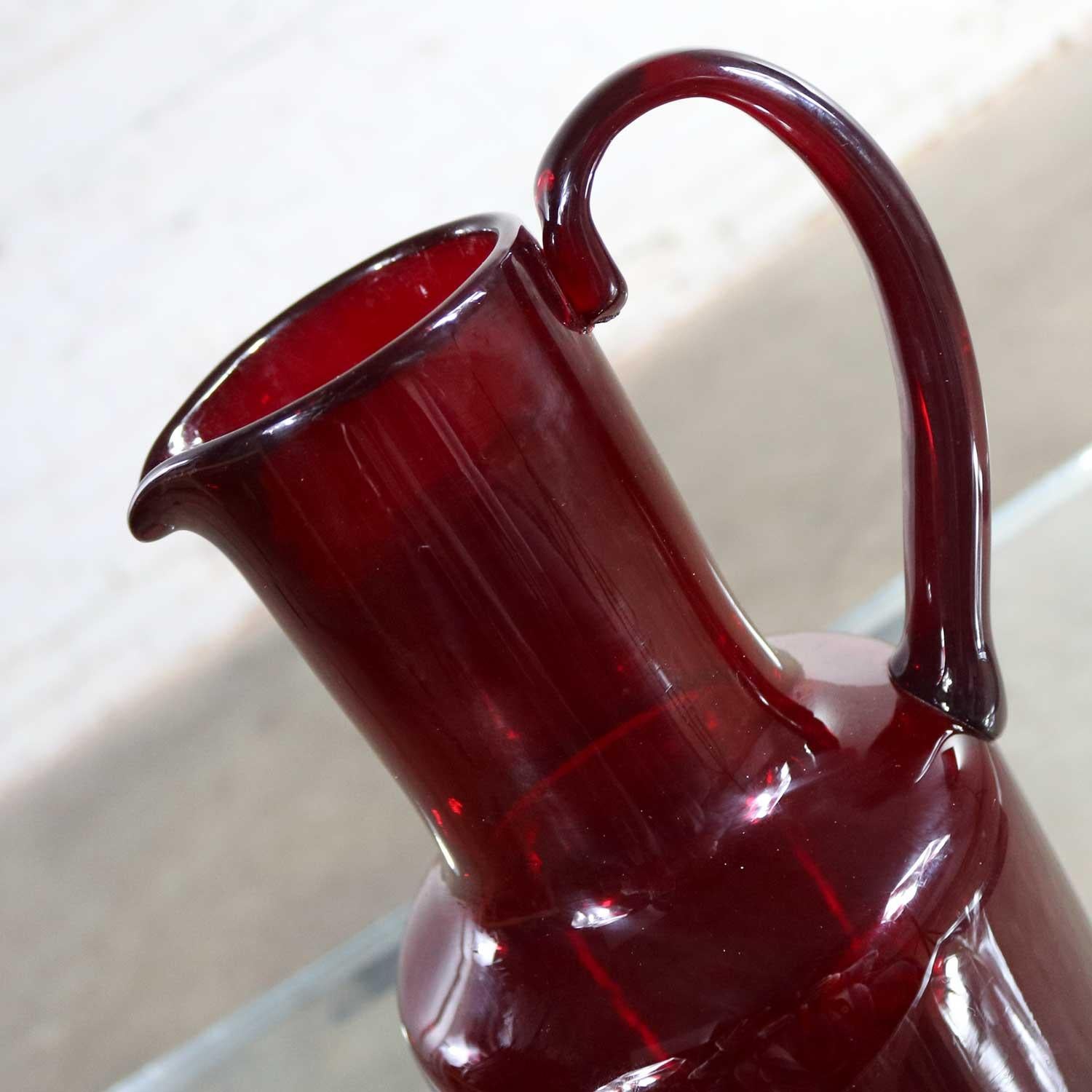 Venini Murano Signed Red Cocktail Pitcher For Sale 3