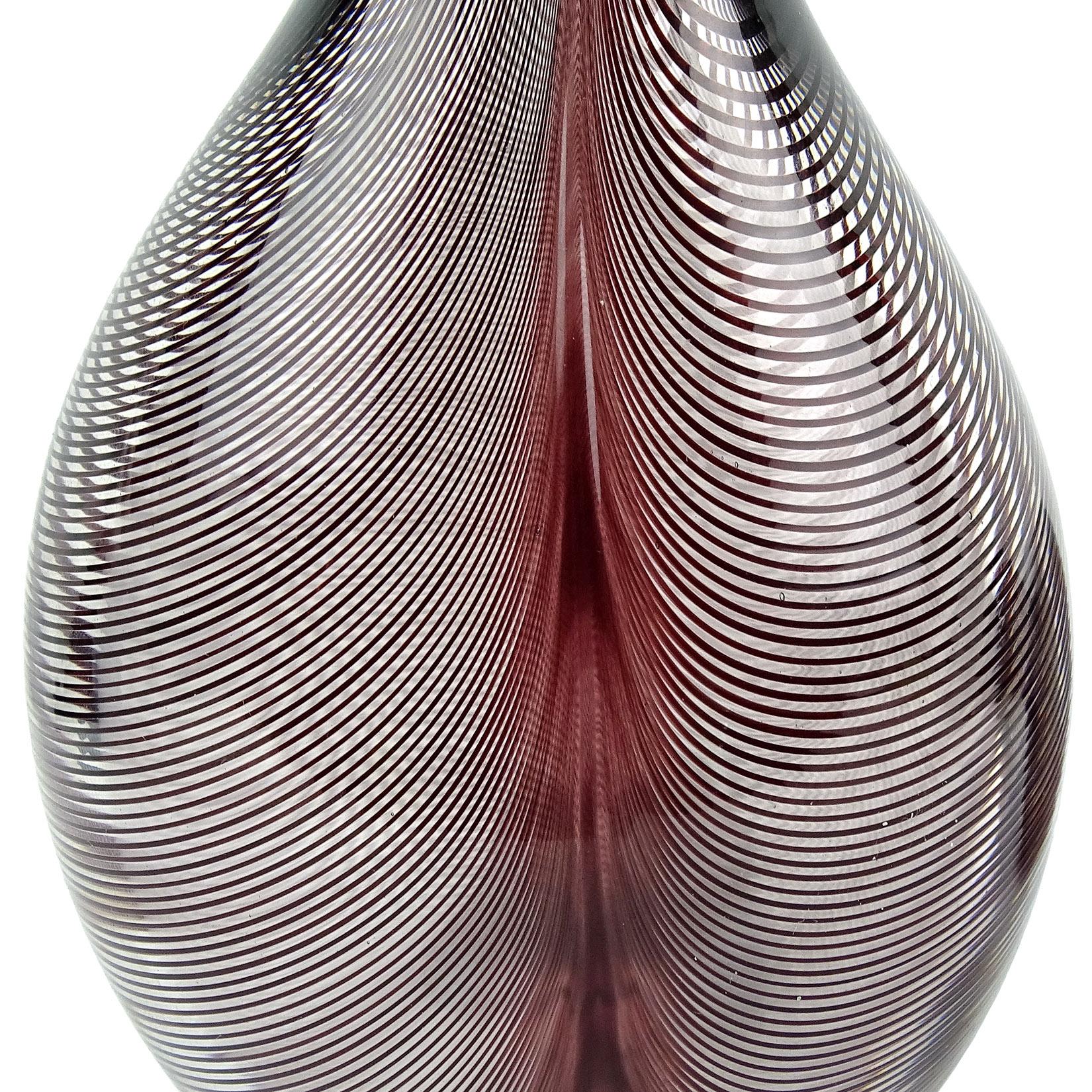 Hand-Crafted Venini Murano Tapio Wirkkala Filigrana Signed Italian Art Glass Bird Sculptures