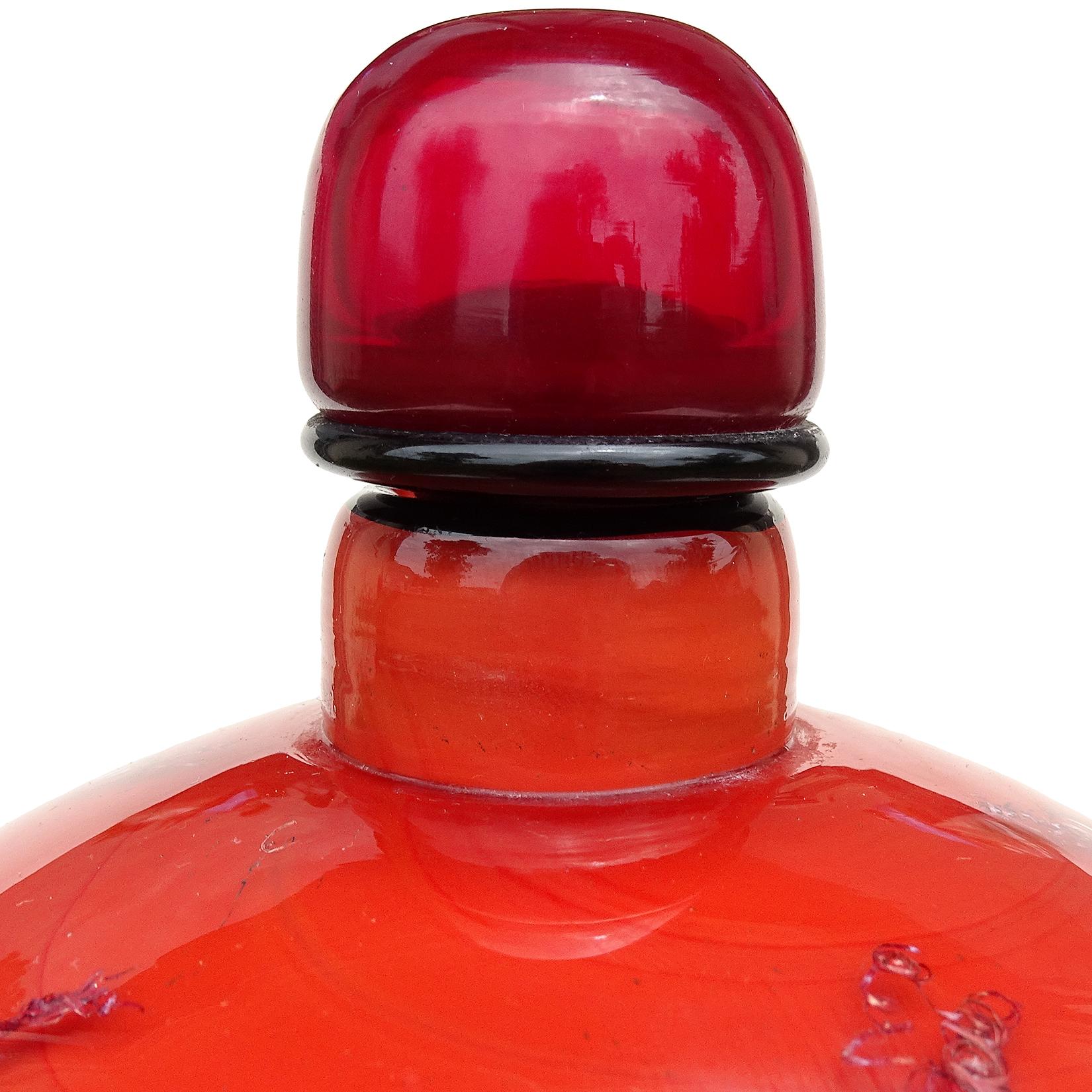 Venini Murano Toni Zuccheri Giada Parfümflasche aus italienischem Kunstglas in Koralle Rot (Moderne der Mitte des Jahrhunderts) im Angebot