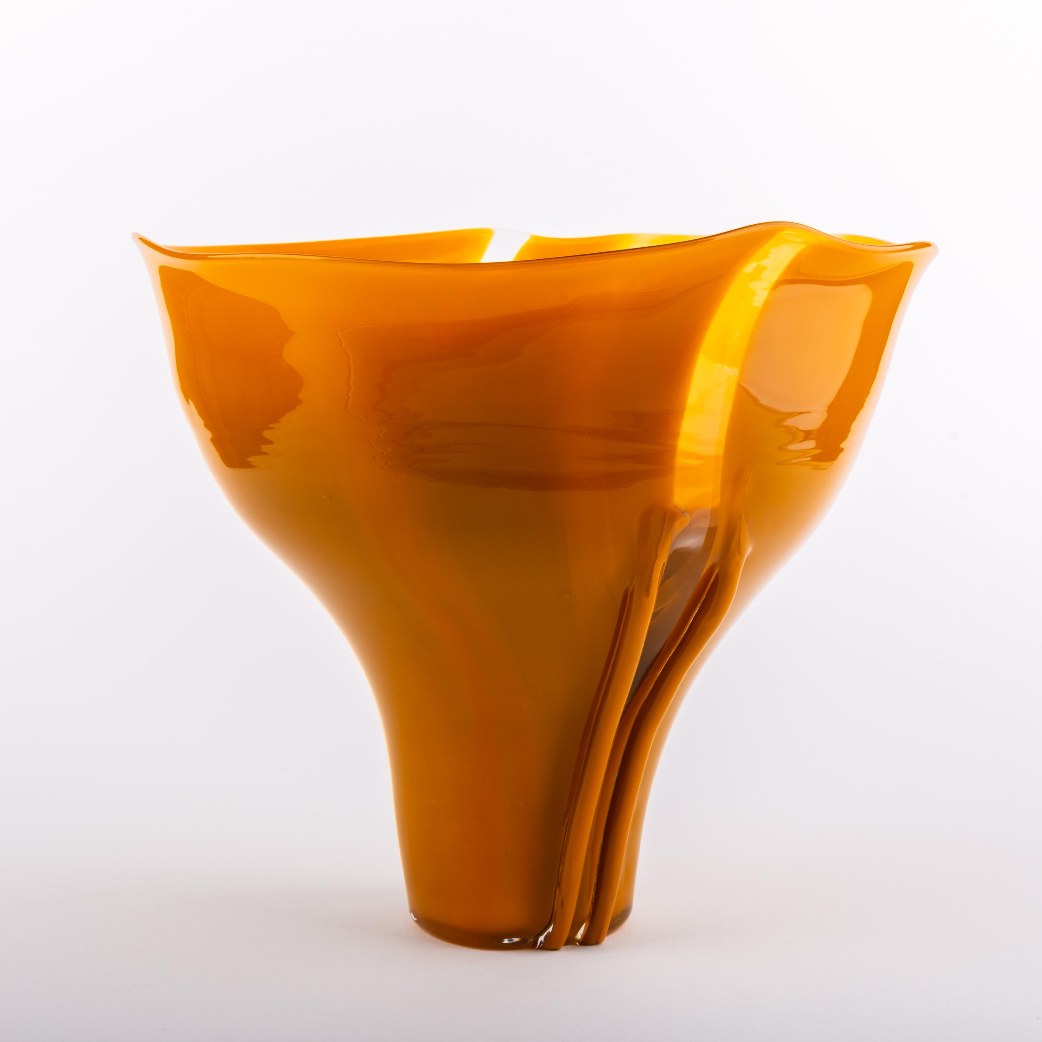 A wonderful vase designed By Toni Zuccheri for Venini.
Burnt sugar color, transparent band.
Exceptional execution, see details - very scarce model - strong presence .
    