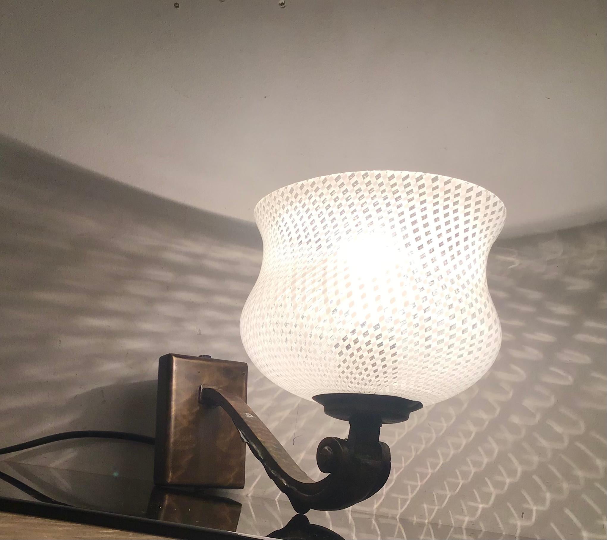 VENINI N 8 Sconces Glass Filigree Brass 1930 Italy In Excellent Condition For Sale In Milano, IT