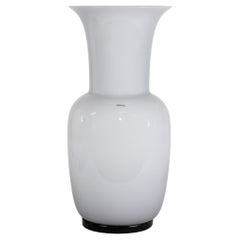 VENINI Opalino vase Grape color Glass Limited Edition 94/199 year 2010 VENINI Opalino vase Grape color Glass Limited Edition 94/199 year 2010