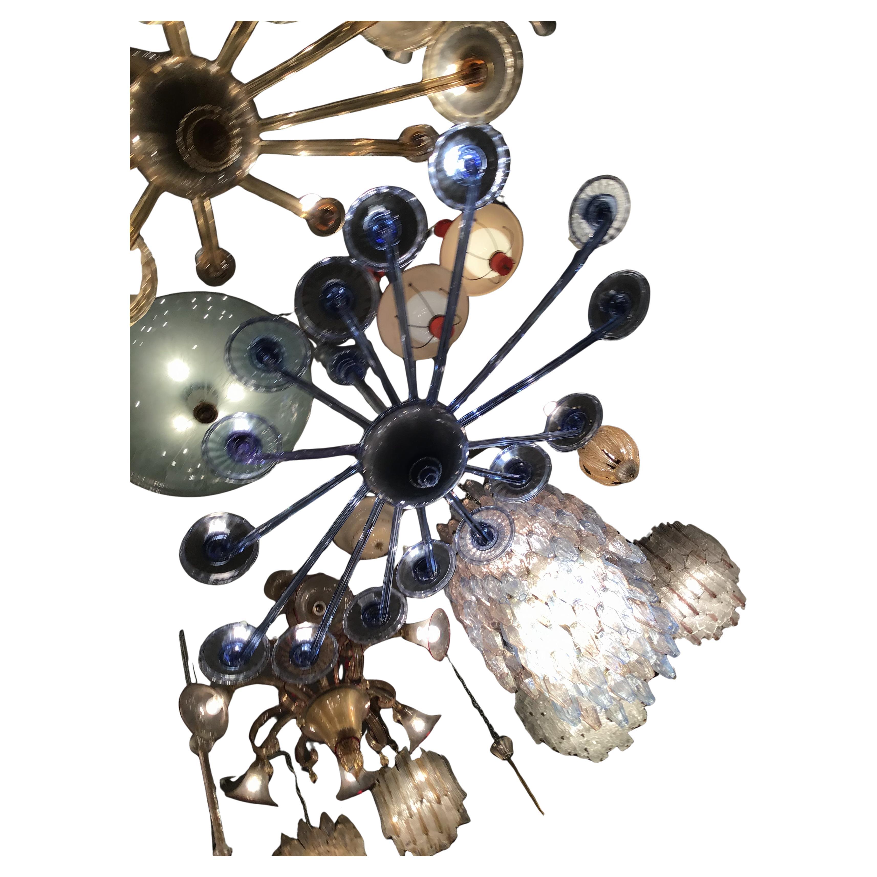 Eccezionale e raro lampadario Blu Ovale in vetro di Murano del 1930 ...altezza del lampadario regolabile.  
