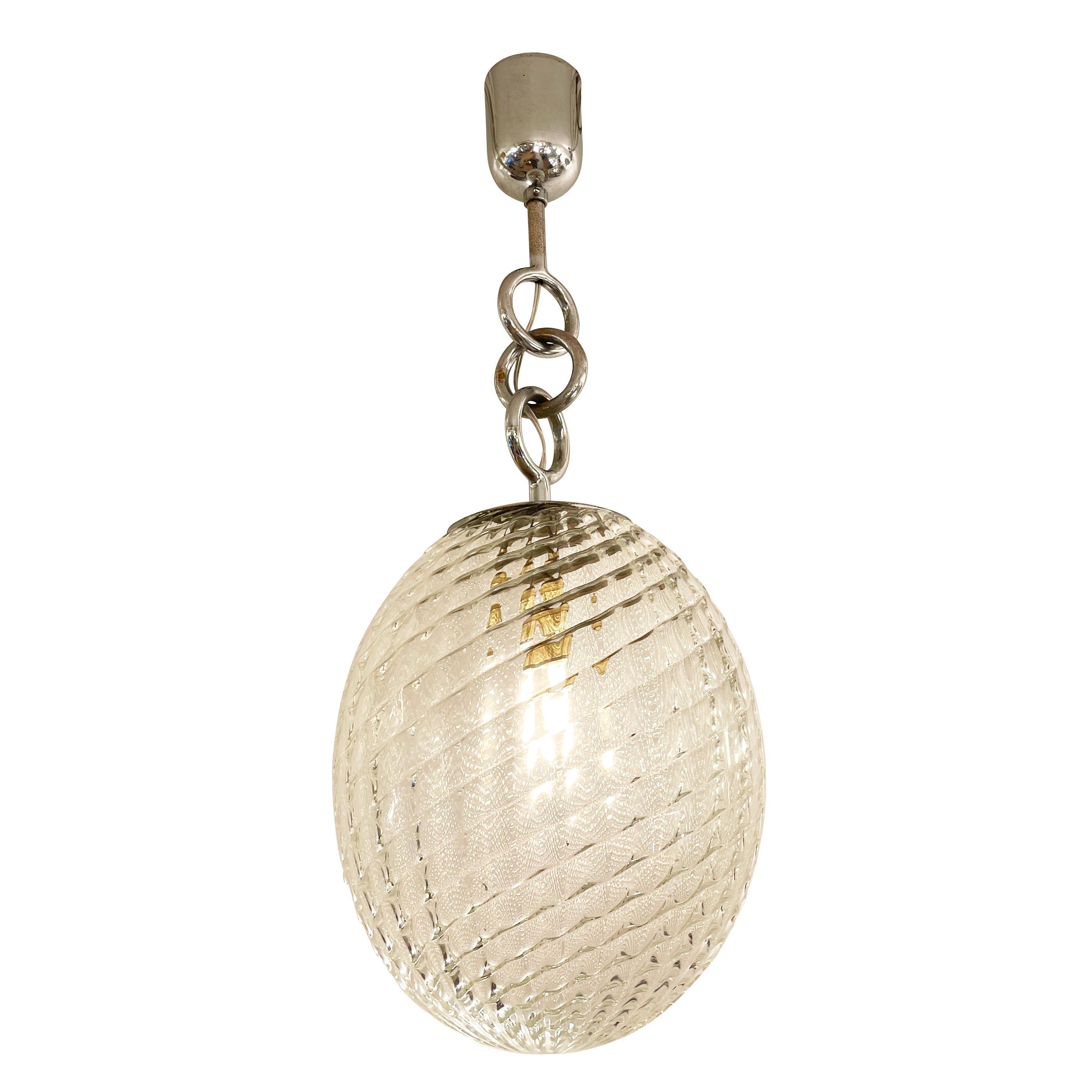 Venini Oval Murano Glass Pendant, Italy, 1940s In Good Condition In New York, NY