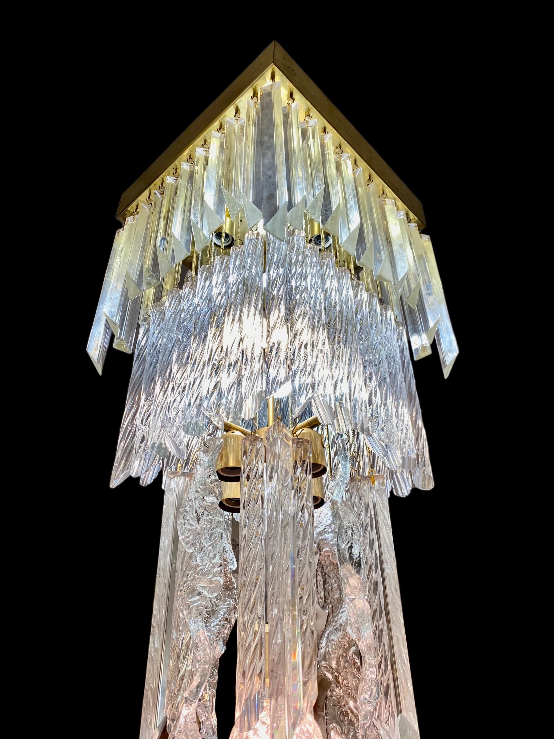 Italian Venini Pendant Glass Murano with Brass Structure 12 Bulbs, Italy 1970