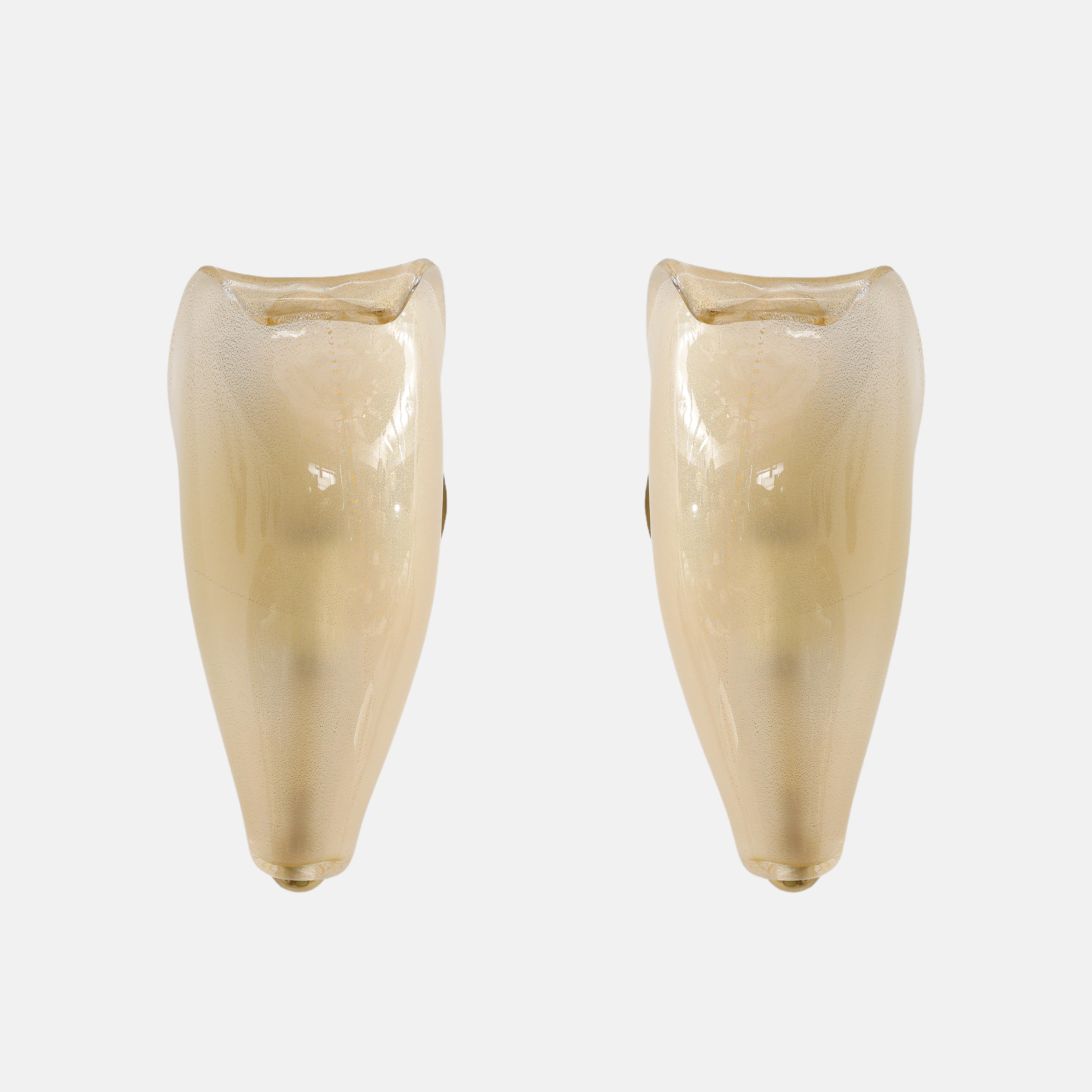 Mid-Century moderno Venini Set di quattro lampade Petali in vetro di Murano a foglia d'oro Model 5825, anni '70 in vendita