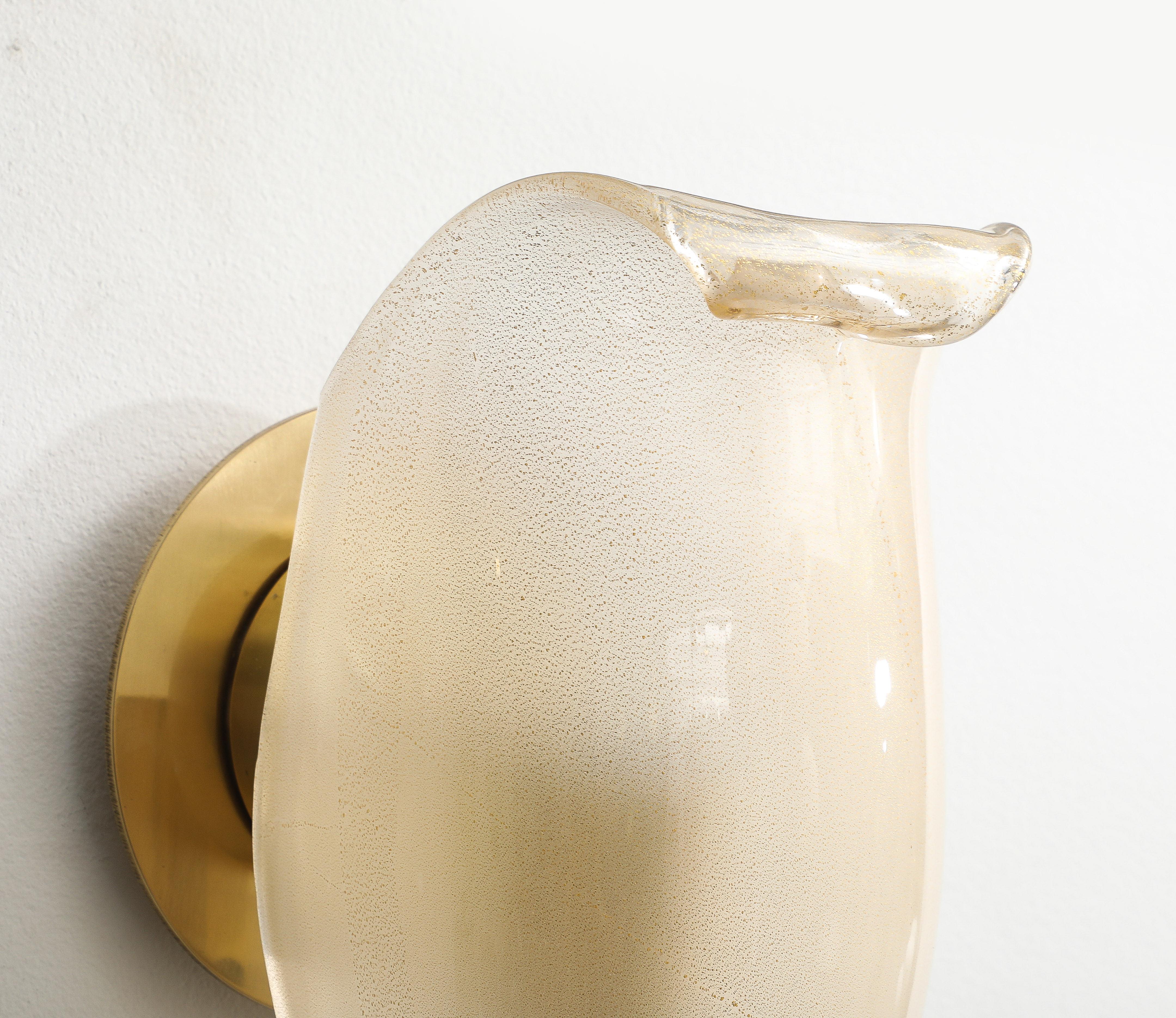 Raro par de lámparas Venini de cristal de Murano en pan de oro Petali Model 5825 en venta 3