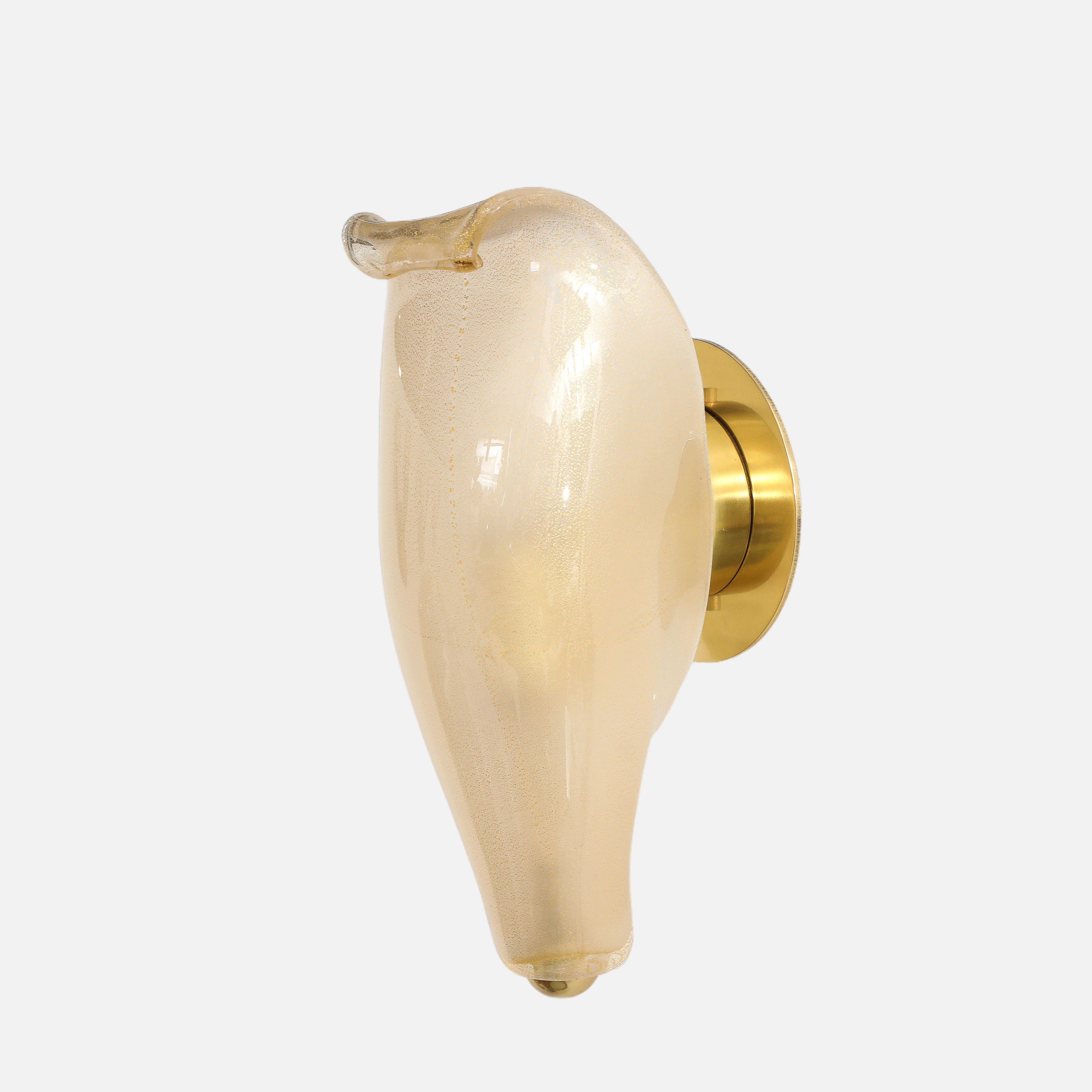Raro par de lámparas Venini de cristal de Murano en pan de oro Petali Model 5825 finales del siglo XX en venta