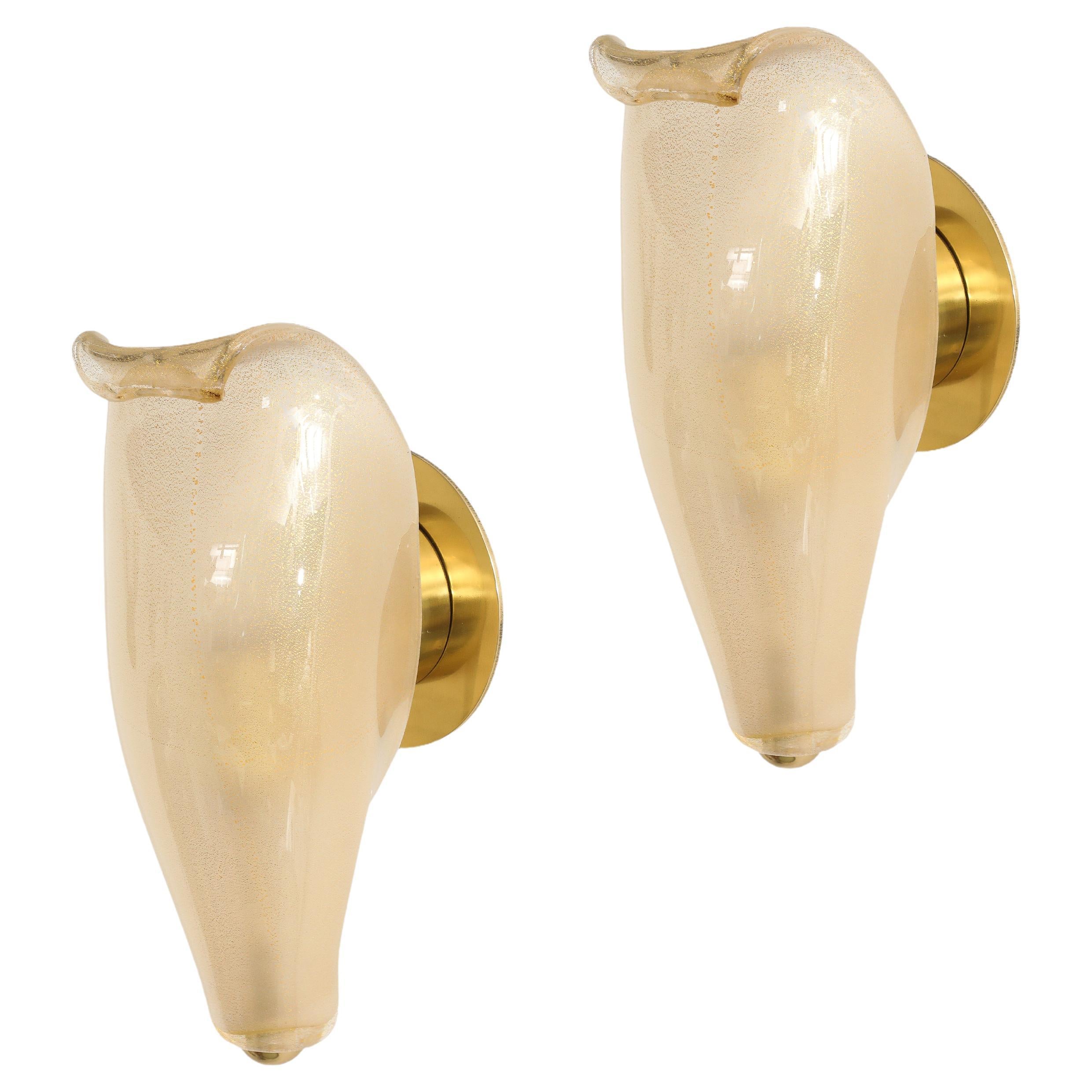 Raro par de lámparas Venini de cristal de Murano en pan de oro Petali Model 5825 en venta