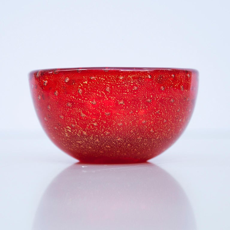 Mid-Century Modern Venini Red Murano Glass Bowl by Carlo Scarpa, 1960