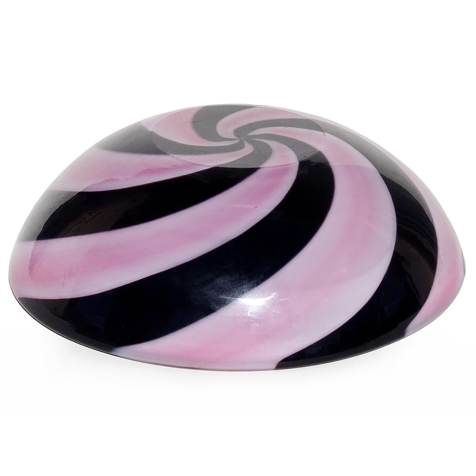 Hand-Crafted Venini Signed Fulvio Bianconi Murano Pink Black Swirl Italian Art Glass Bowl