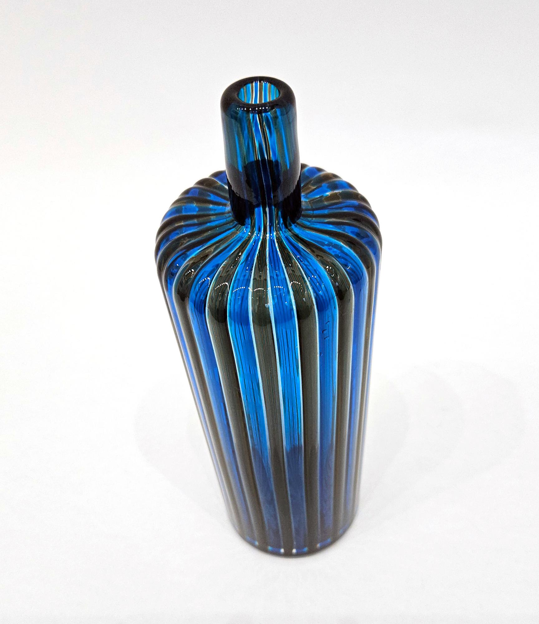 Venini Signierte Murano Glasflasche von Gio Ponti mit Originalstopfen, Italien 1997 im Angebot 5