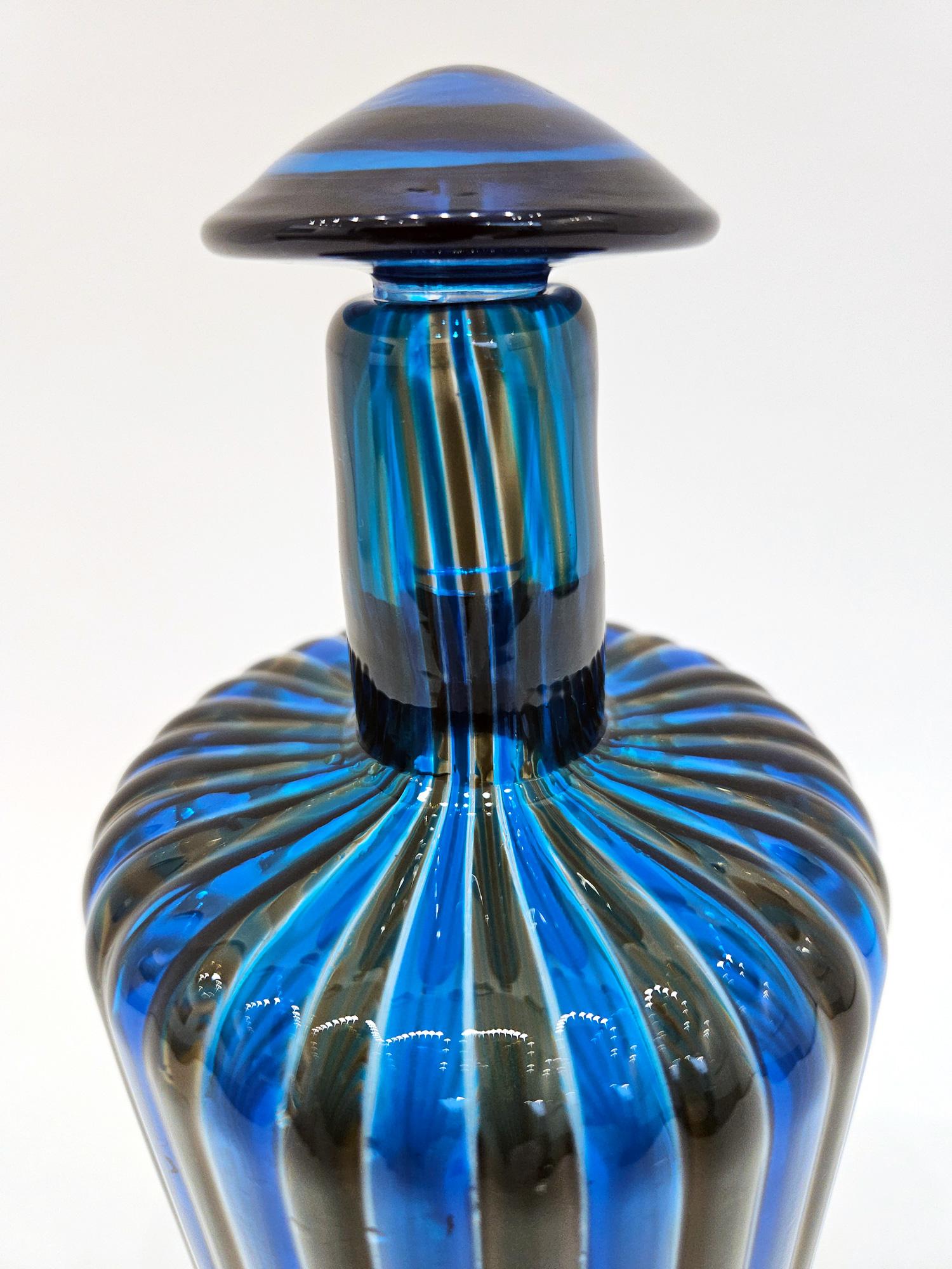 Venini Signierte Murano Glasflasche von Gio Ponti mit Originalstopfen, Italien 1997 im Angebot 9