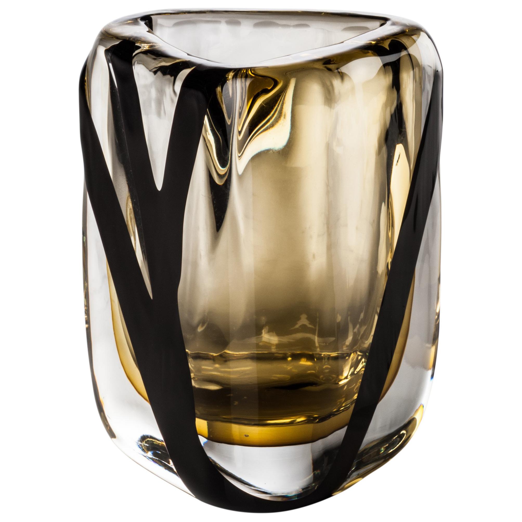 Venini: Dreieckiger schwarzer Gürtel aus Kristall und Tee von Peter Marino im Angebot