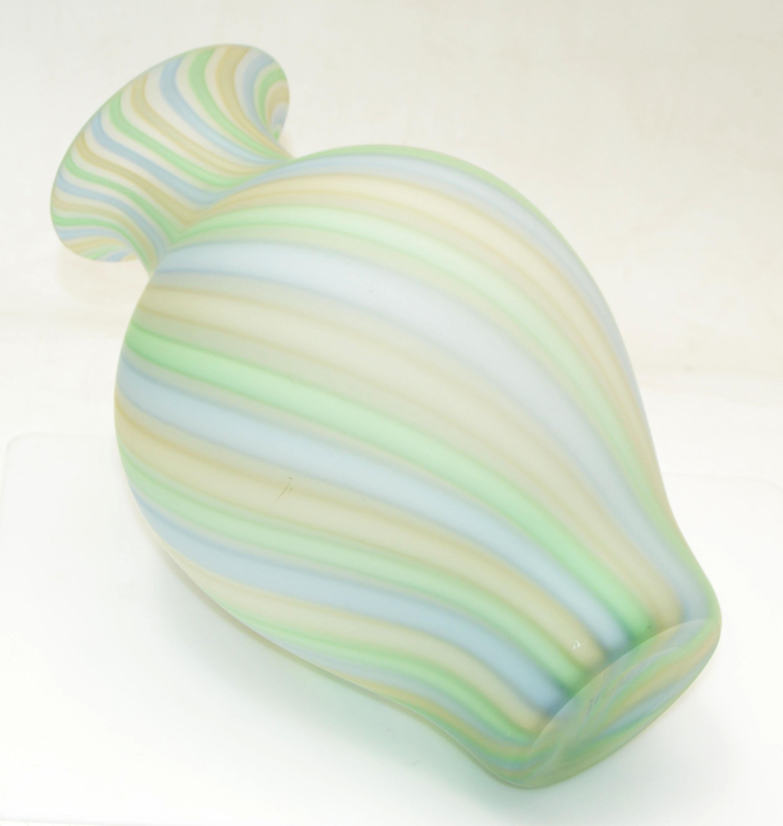 Venini Sommerso Urn Shape Pastel Color & Frosted Blown Murano Glass Vase, Italy In Good Condition For Sale In Miami, FL