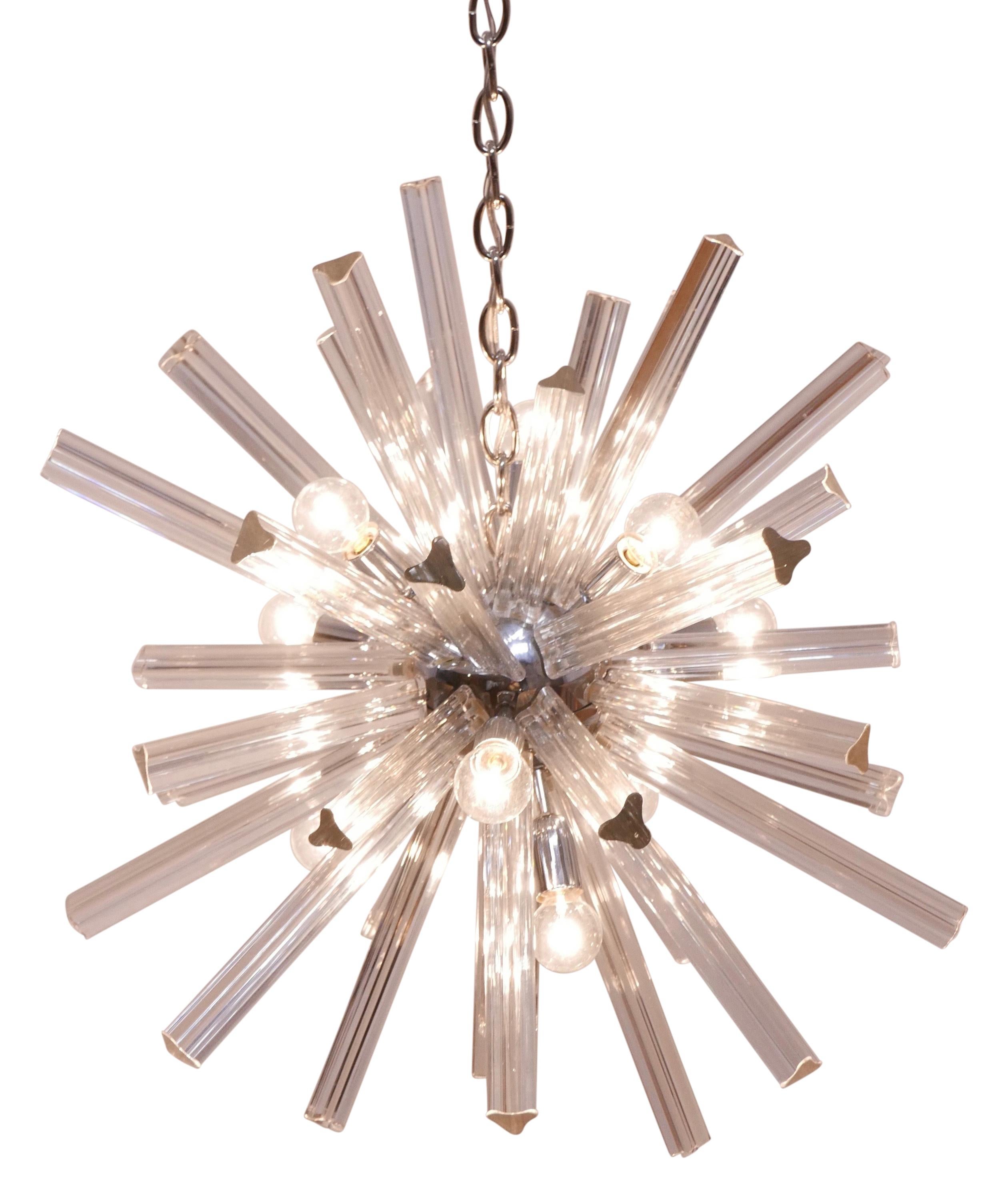 Venini Star Burst Sputnik Style Crystal Chandelier, Italian Mid-20th Century In Good Condition For Sale In San Francisco, CA